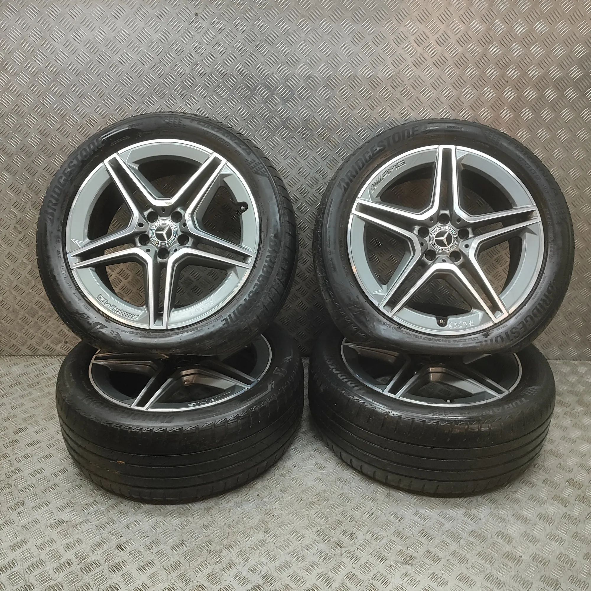 Mercedes-Benz GLA / EQA (H247) Alloy Wheel Set A2474011500 Alloy Wheel Set MERCEDES-BENZ GLA (...