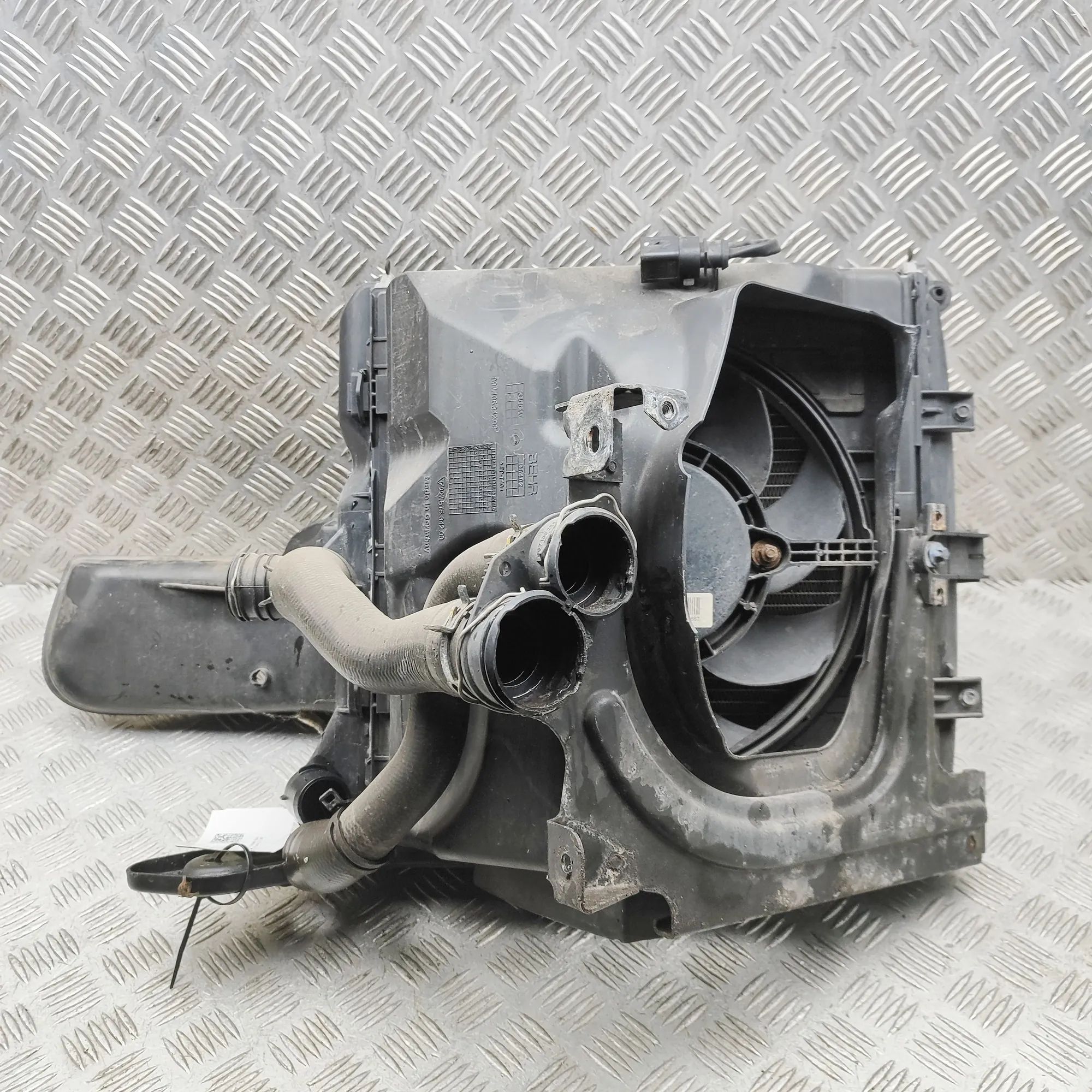 Porsche Cayenne Cooling Radiator Pack 98757532202, 99710634290, 99757534200, 99762403...