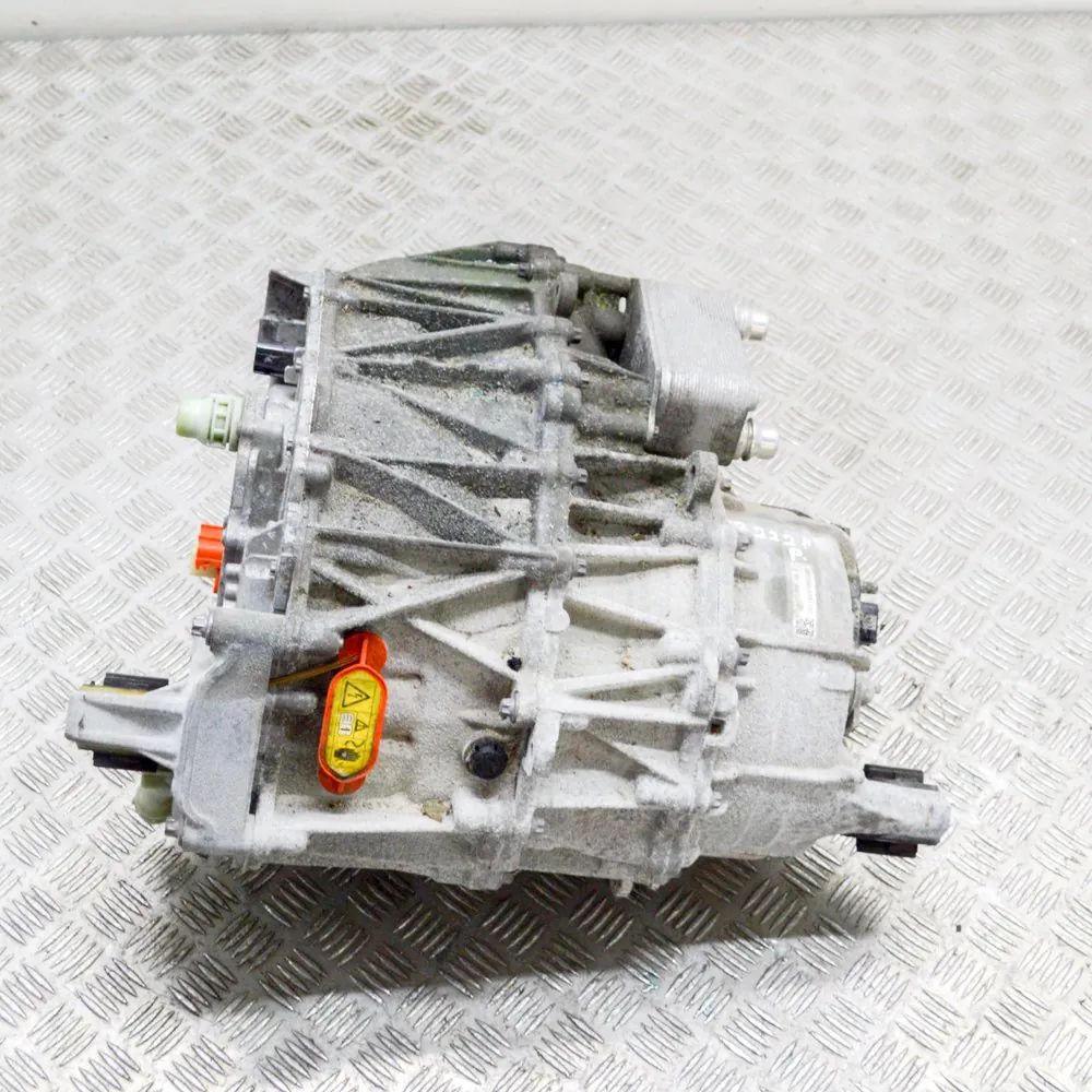 Tesla Model 3 Electric motor (EV) Electric motor (EV) — TESLA MODEL 3 (2018-...) ...