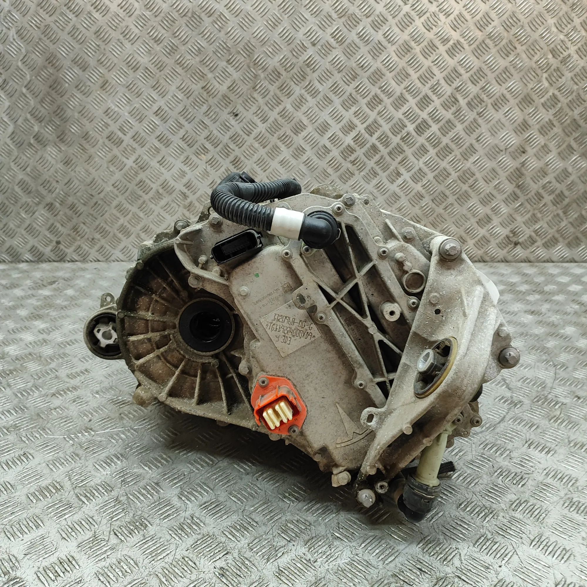 Tesla Model 3 Electric motor (EV) Electric motor (EV) — TESLA MODEL 3 (2018-...) ...