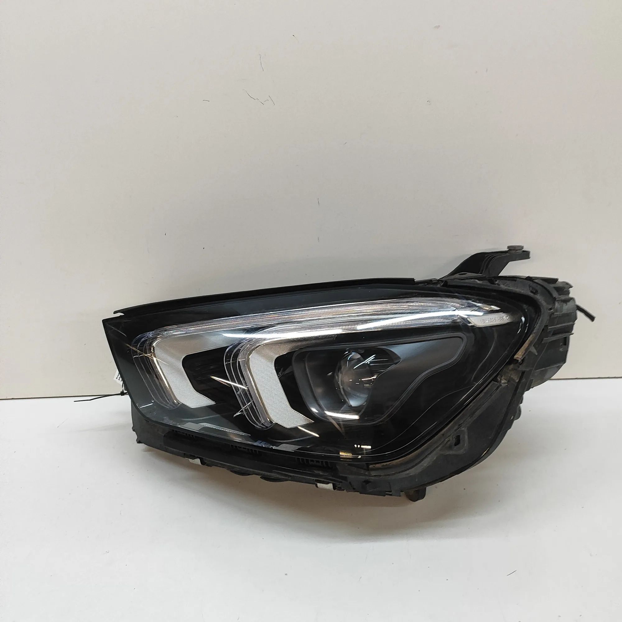 Mercedes-Benz GLE (W167) Front Left Headlight A2139020024, A1679064508, A2139016714 Front Lef...