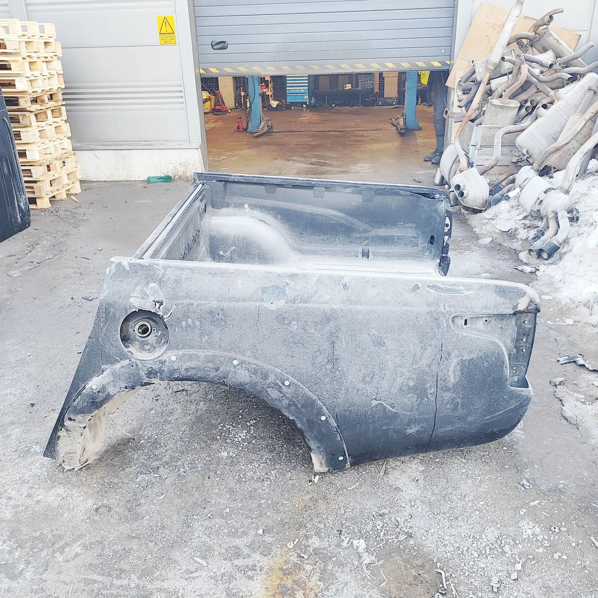 Mitsubishi Eclipse Cross Rear Vehicle Body Rear Vehicle Body MITSUBISHI L (200 / TRITON KJ...