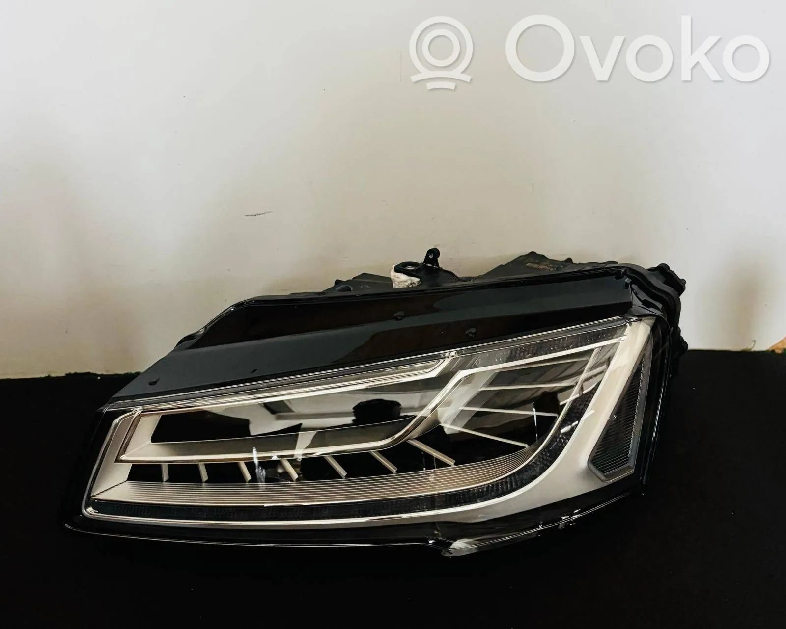 Audi A8 (D4) Front Left Headlight 4h0941783 Front Left Headlight AUDI A8 (D4 4H_)...