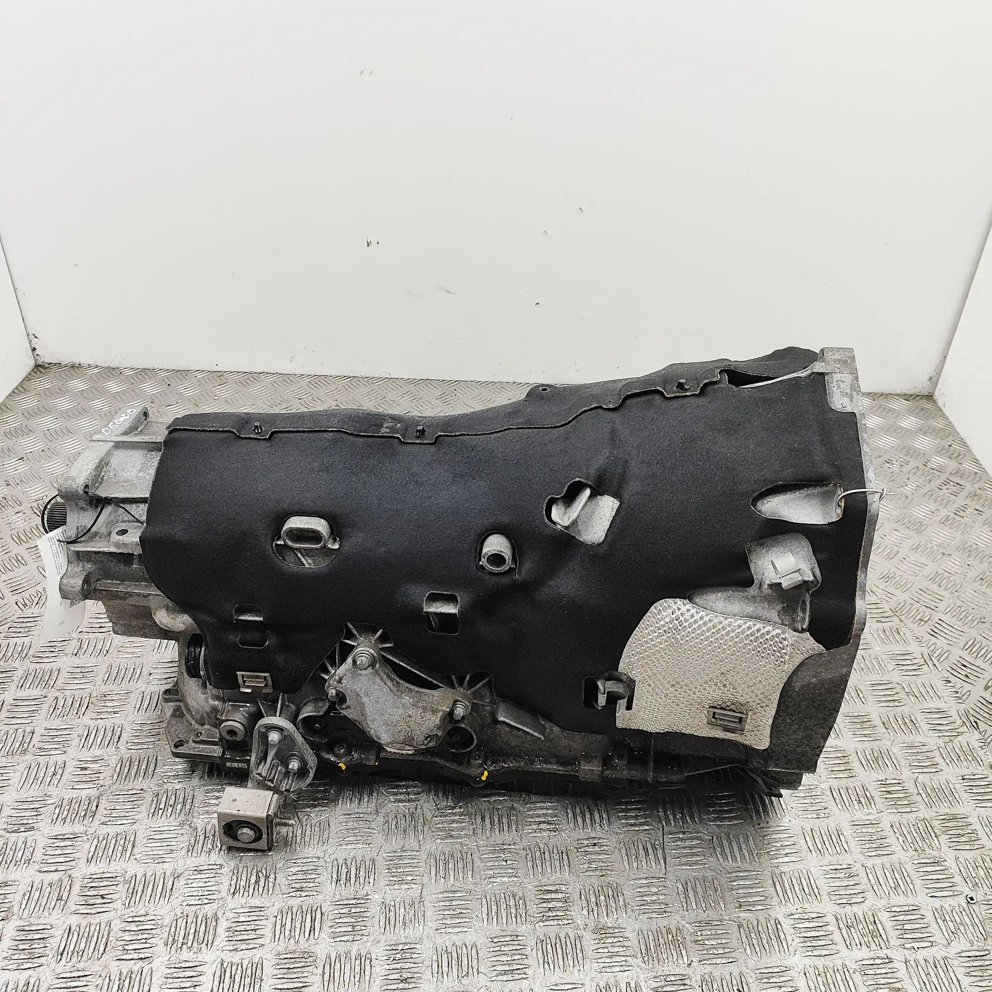 BMW X5 (G05) Gearbox GA8X76DZ Gearbox BMW X5 (G05) (2018-...)

Part ...