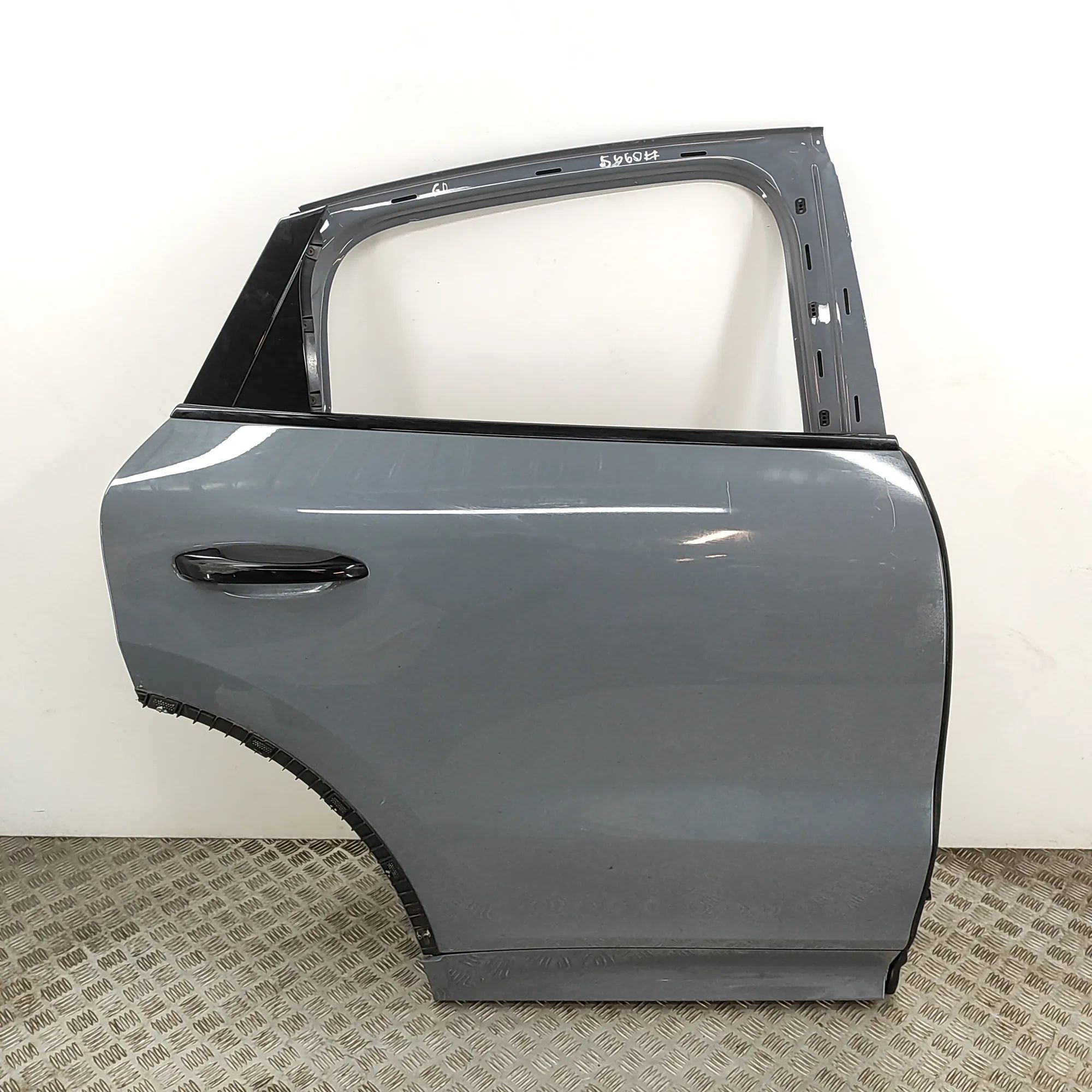 Porsche Cayenne Rear Right Door 9Y3833052AY, 9Y3833312 Rear Right Door PORSCHE ...