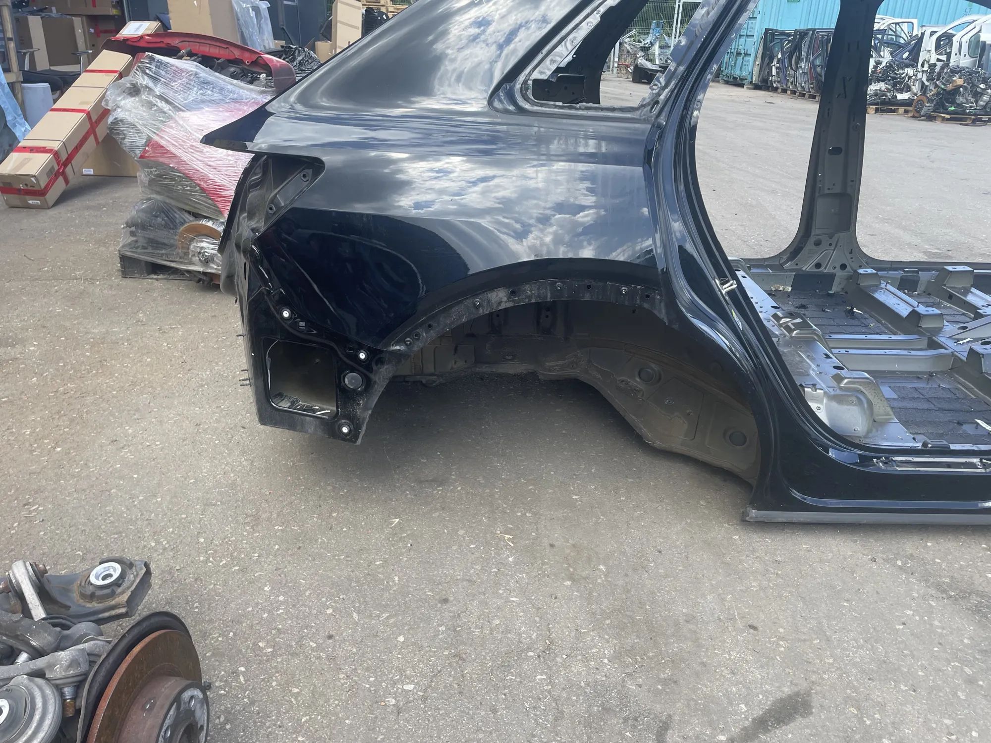Audi e-tron Rear Right Quarter Panel Rear Right Quarter Panel AUDI E-TRON (GEN) (201...