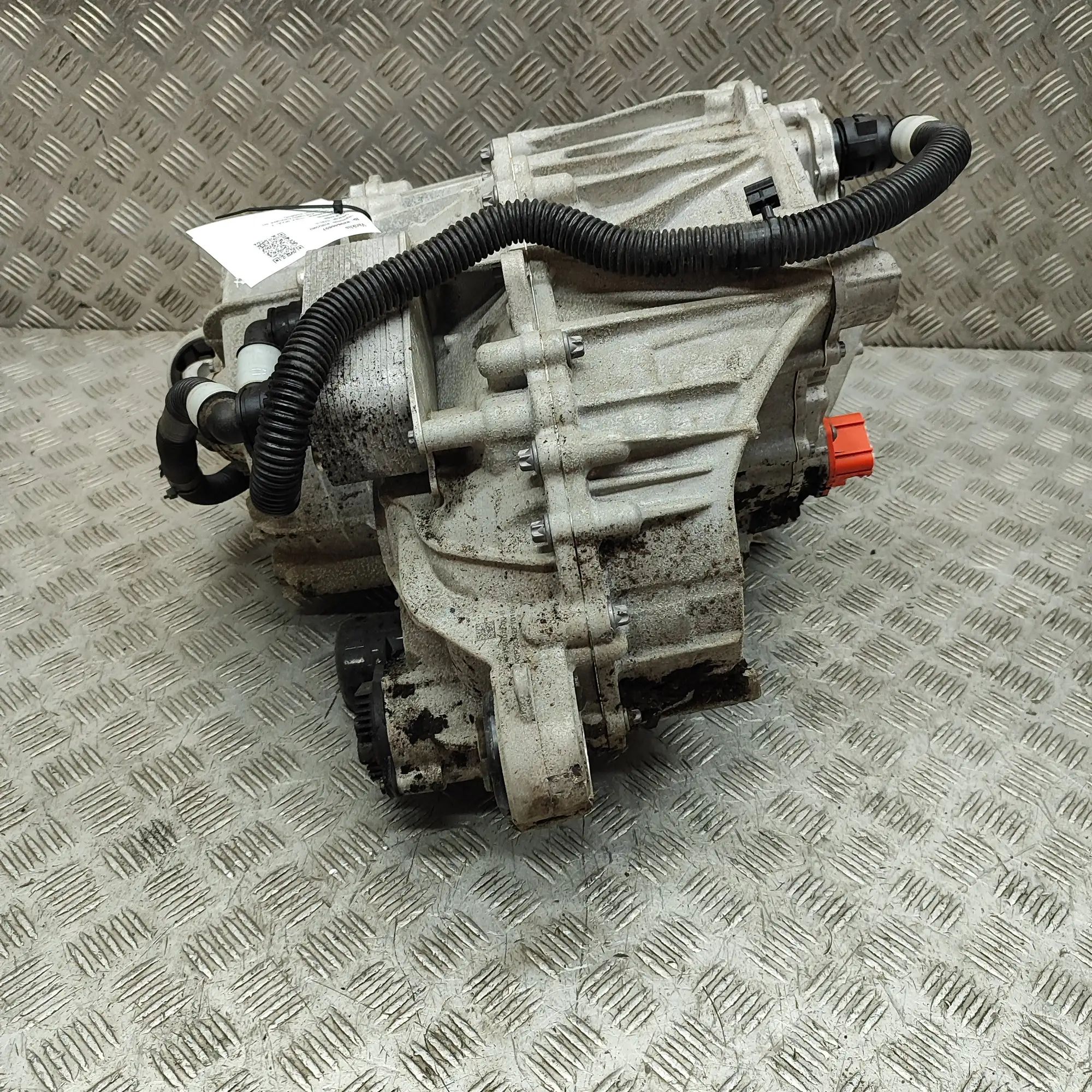 Tesla Model Y Electric motor EV 1085693-20-F, 1117428-00-C, 1120960-CN-K Electr...