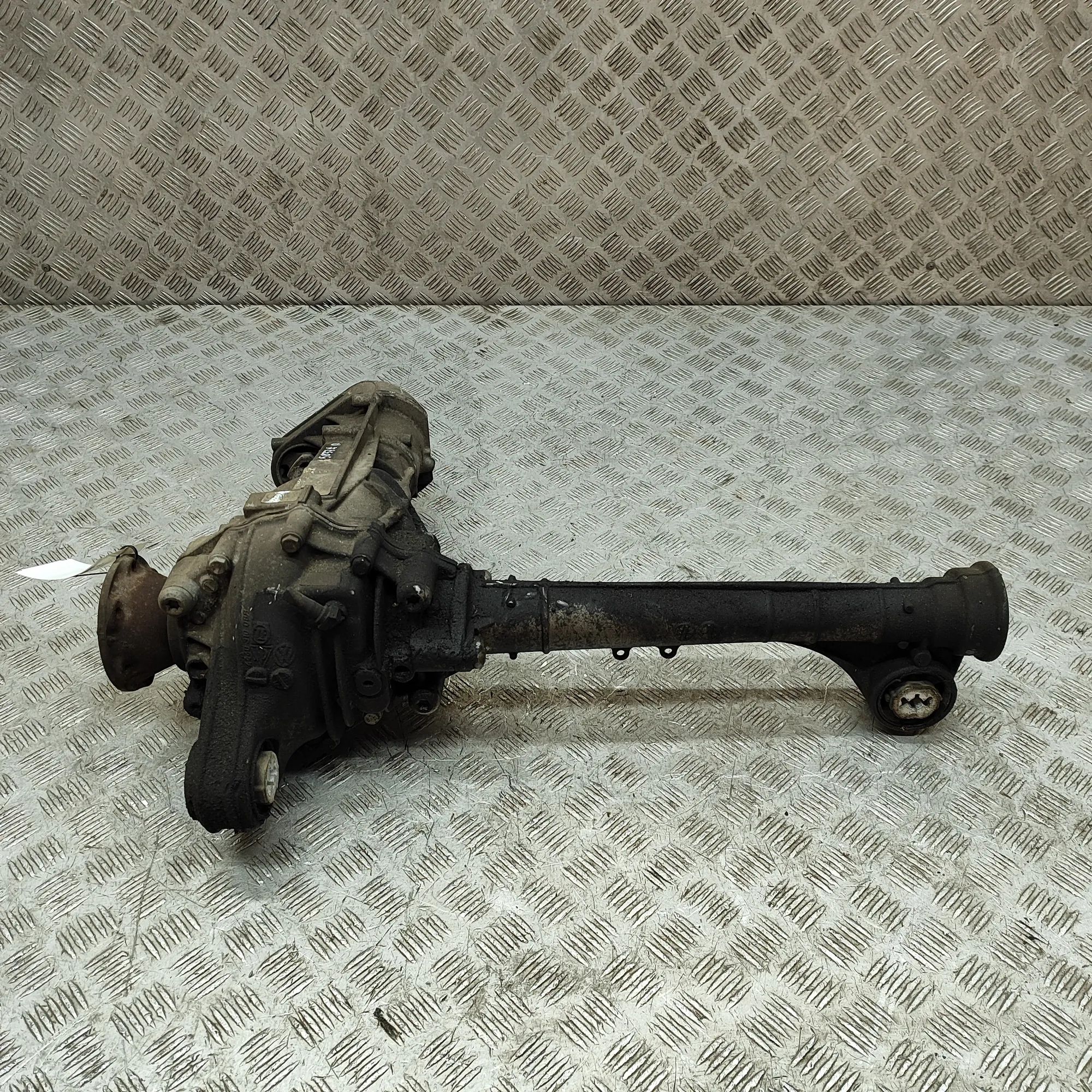 Audi Q7 (4L) esidiferentsiaal 0BM409505L Front Differential AUDI Q7 (4L) (200...