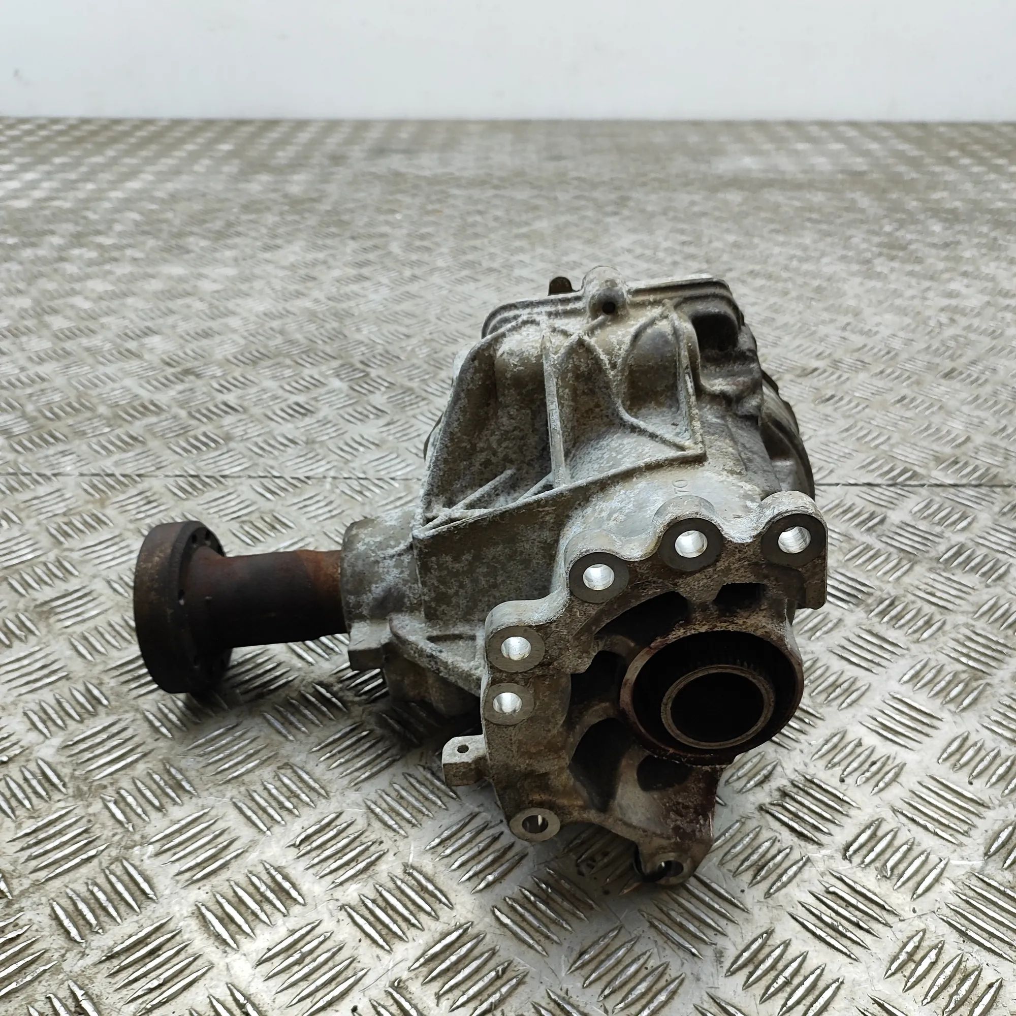 Volvo S60 esidiferentsiaal 36011764 Front Differential VOLVO V60 (II 225, ...