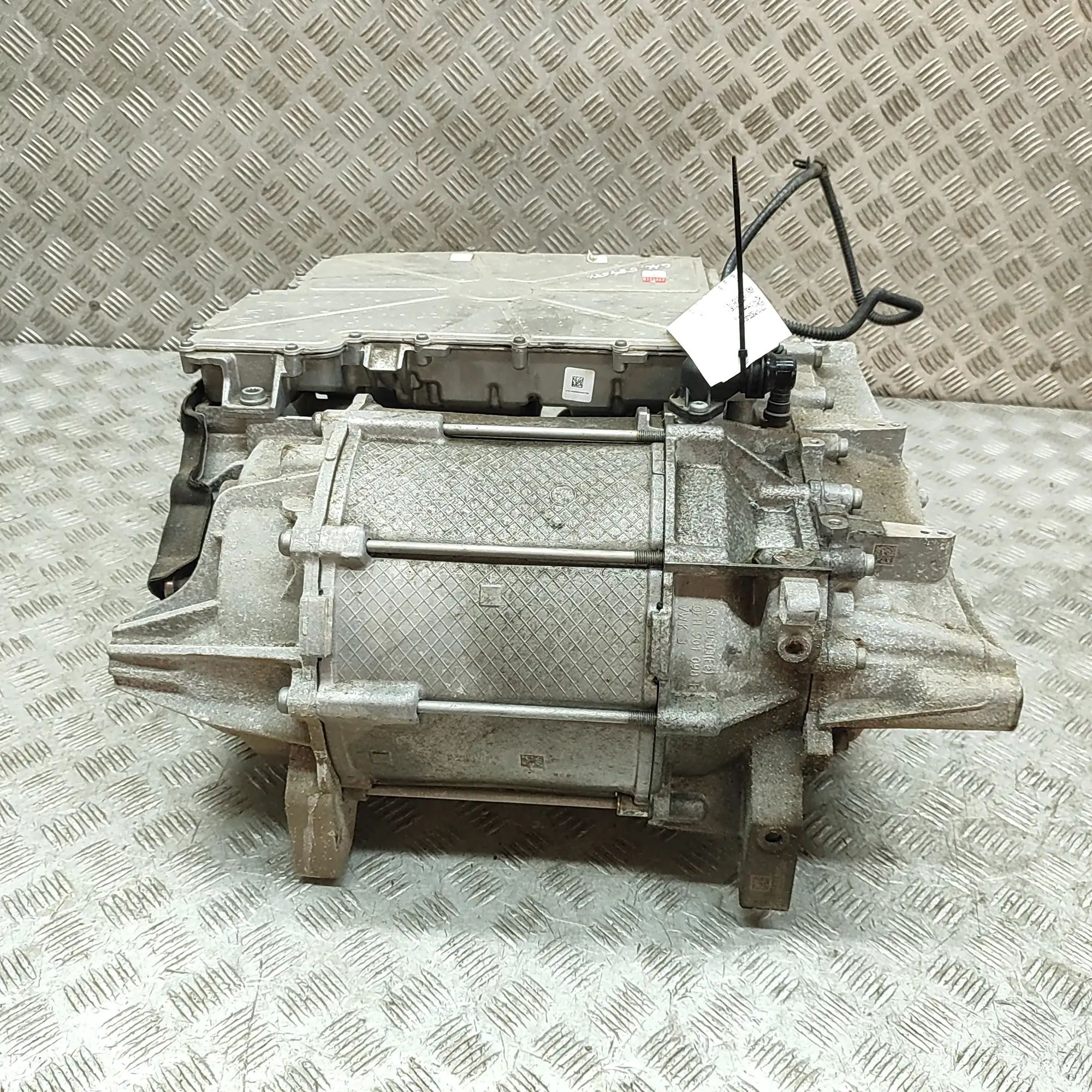 Skoda Enyaq Electric motor EV 1EA907230, 1EA907121C, 0EH903052B, 1EA901153Q E...
