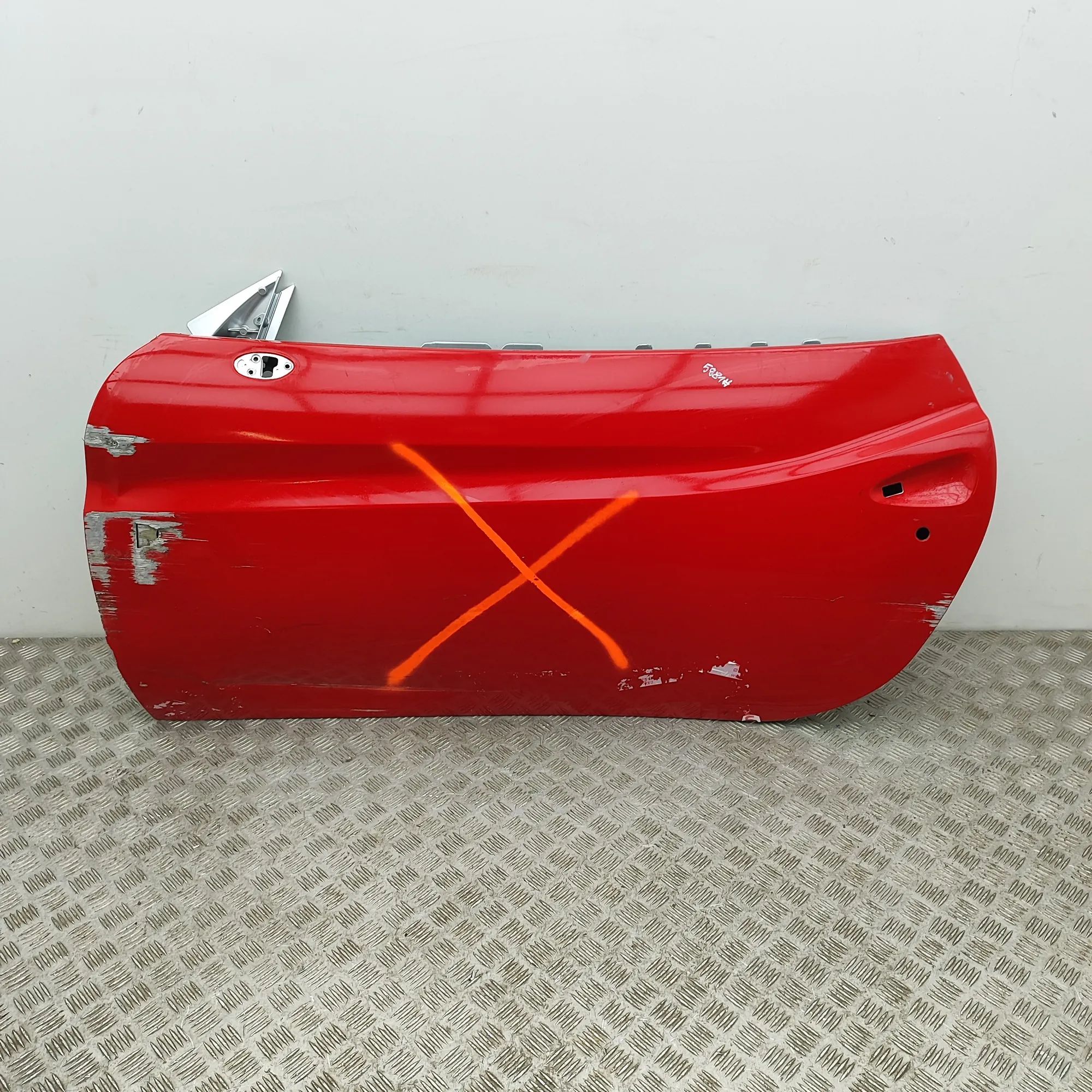 Ferrari California Front Left Door 81316411, 81974311 Front Left Door FERRARI CALI...