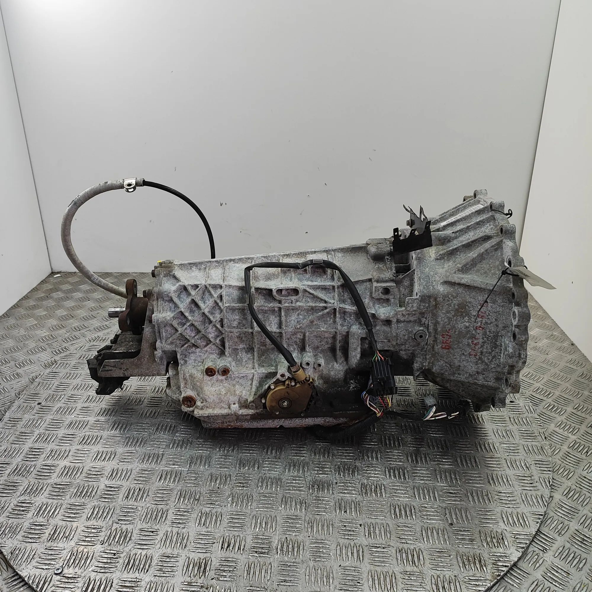 Jaguar XJ (X308) Gearbox 5HP-24, NNE4-400-BA, NNE4400BA, 5HP24 Gearbox J...