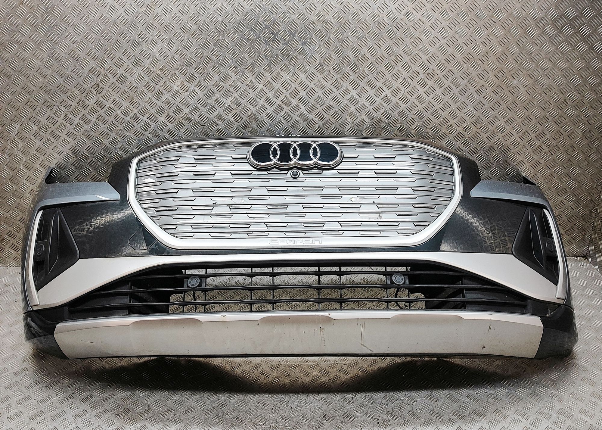 Audi Q4 e-tron front bumper 89A807437, 89A807725A Front Bumper AUDI Q4 (Spo...