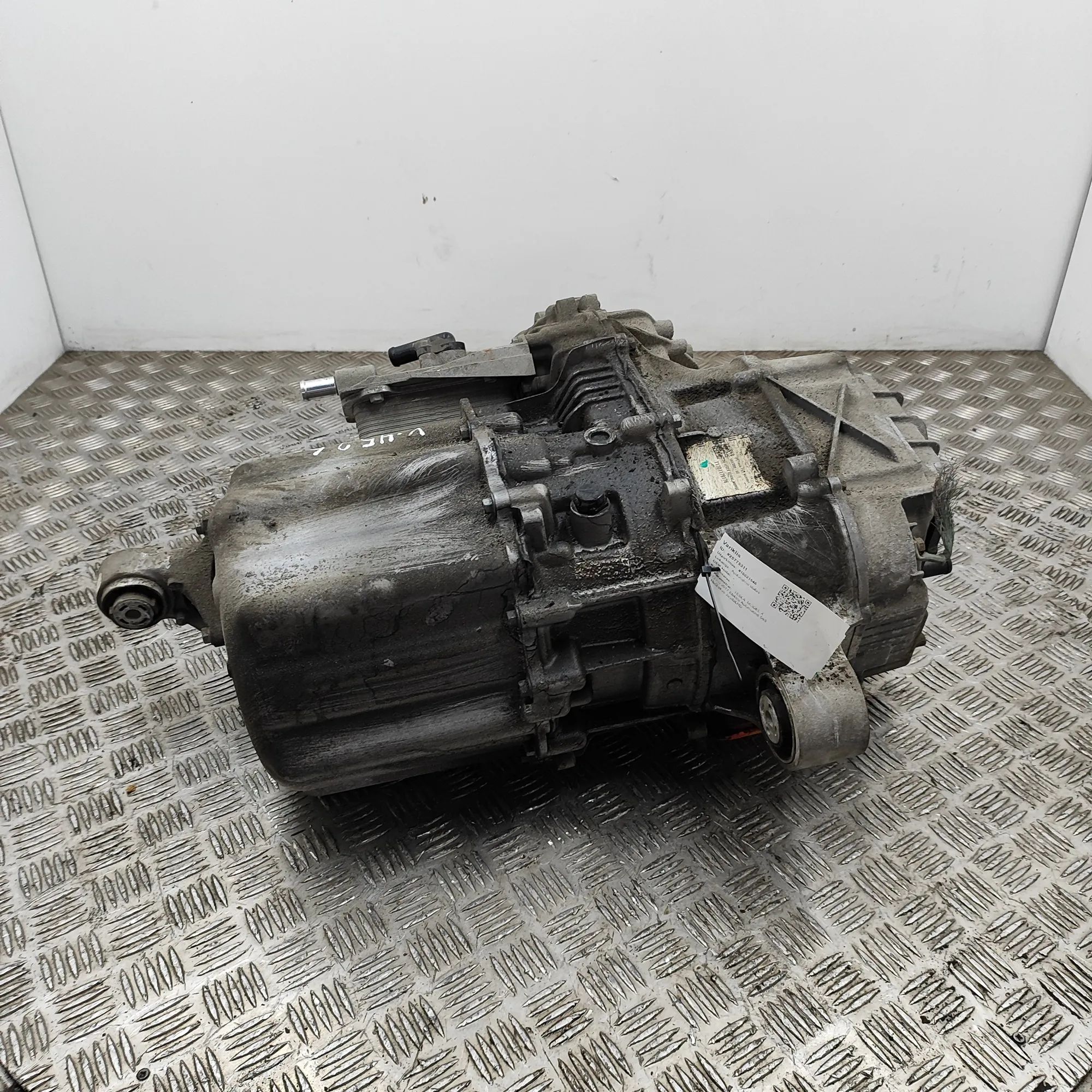 Tesla Model X Electric motor EV 1037300-00-E, 1037050-00-D, 1037000-00-F Electr...