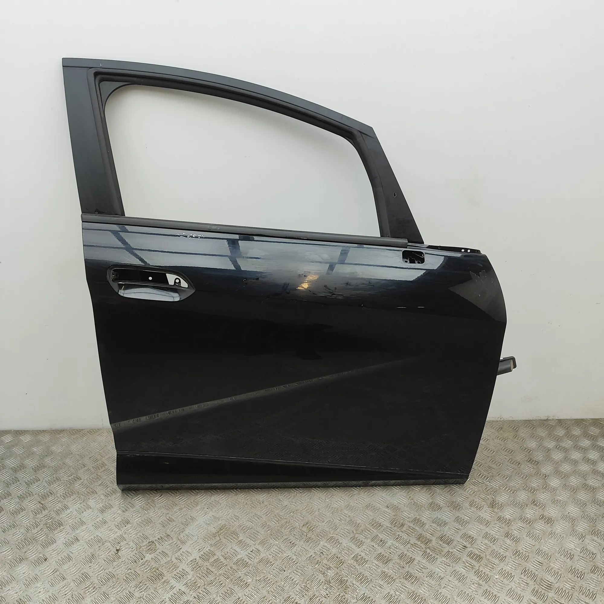 BYD Dolphin Front Right Door EM2EU-6101019, 14250280-00 Front Right Door BYD...