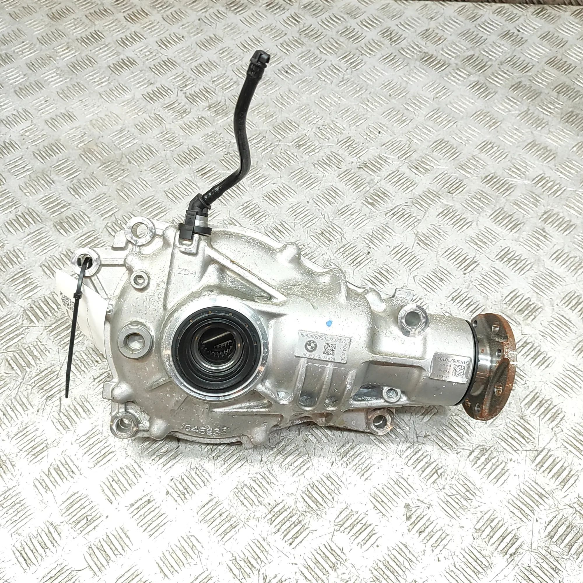BMW X5 (G05) esidiferentsiaal 10459352, 10459351, 8850595 Front Differential ...