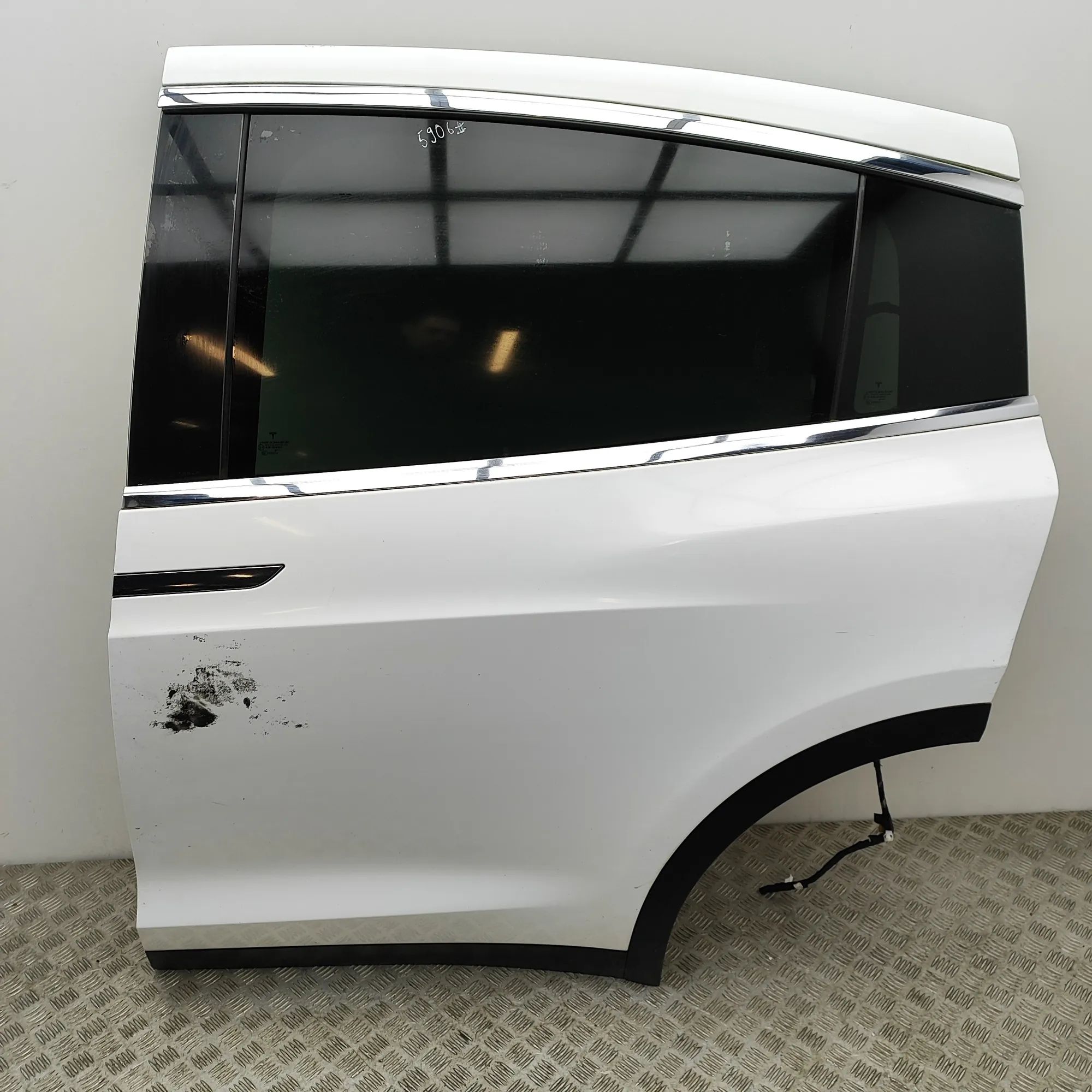 Tesla Model X Rear Left Door 1028790-00-I Rear Left Door TESLA MODEL X (2013...