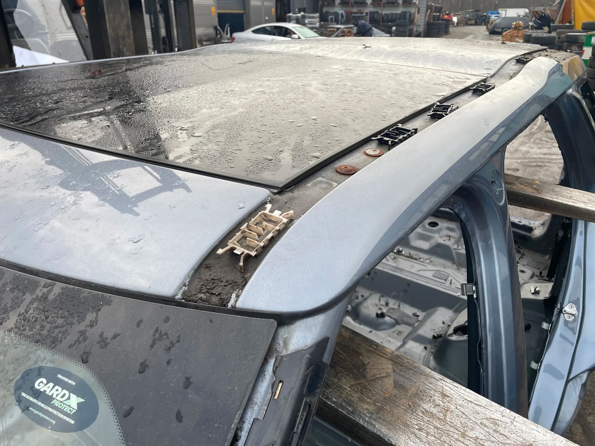 Land Rover Discovery Roof Roof LAND ROVER DISCOVERY (V L462) (2016-...)

...