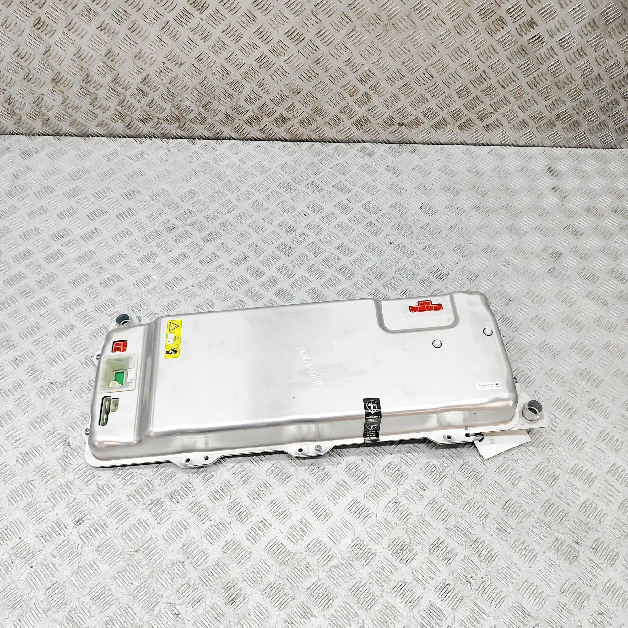 Tesla Model 3 инвертор 1093219-10-G, 1096187-10-E, 1135558-02-D, 10719...
