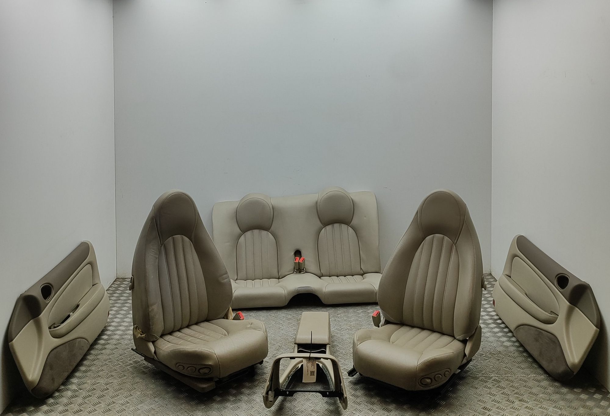 Jaguar XK Interior Seats W/ Door Cards Kit GJB4113MC, GJB-4113-MC, GJA5-338-AA, GJA7-620-B...