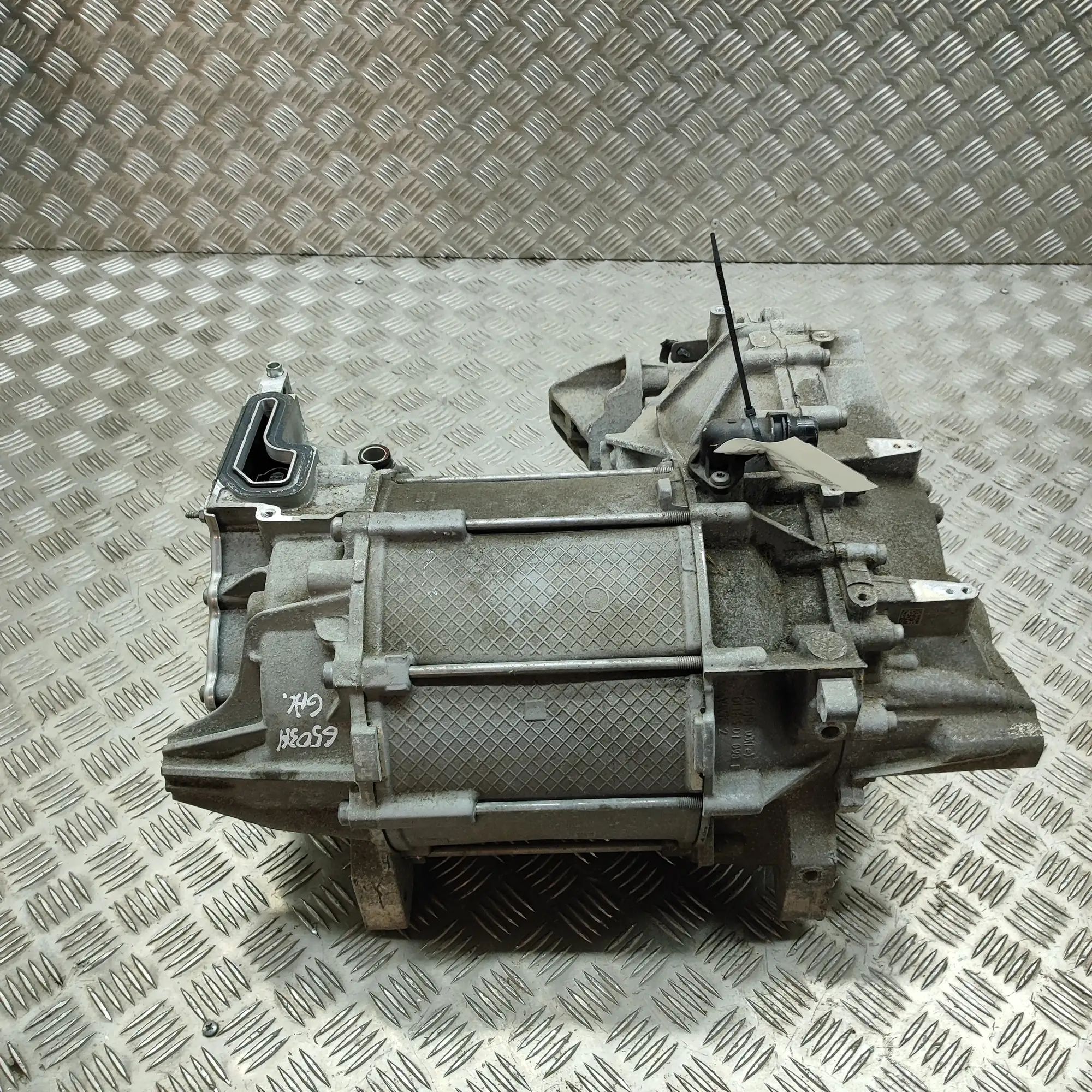 Audi Q4 e-tron Electric motor EV 0EH901105D, 0EH901098E Electric motor EV AUDI Q...