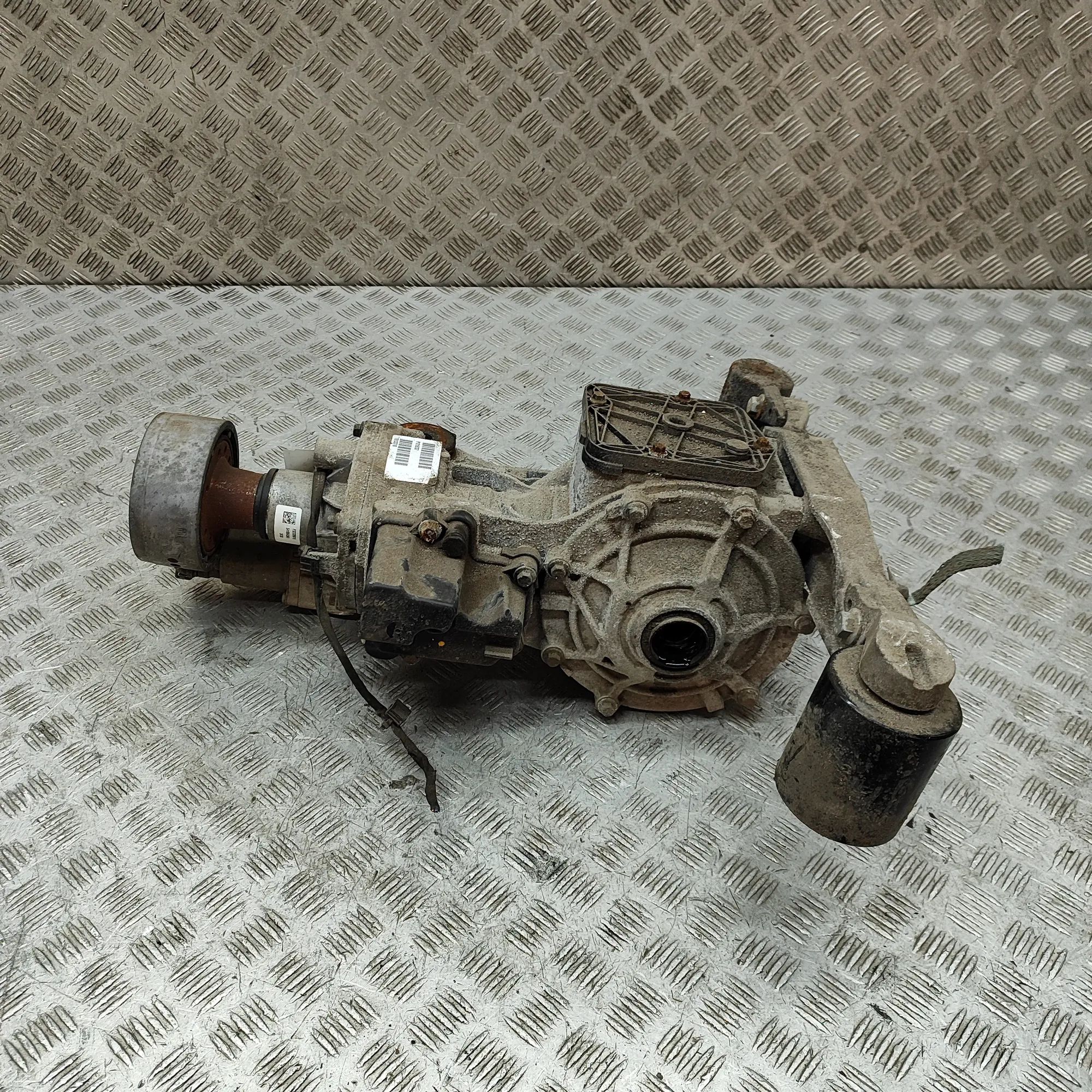 Volvo S90 tagadiferentsiaal P32339019, P1216707 Rear Differential VOLVO V90...