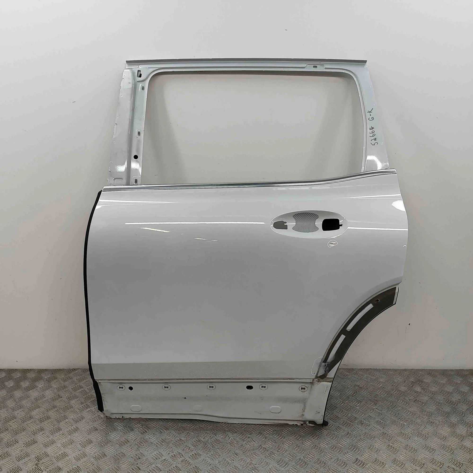 Mercedes-Benz GLB / EQB (X247) Rear Left Door A2477328100 Rear Left Door MERCEDES-BENZ EQB (X...
