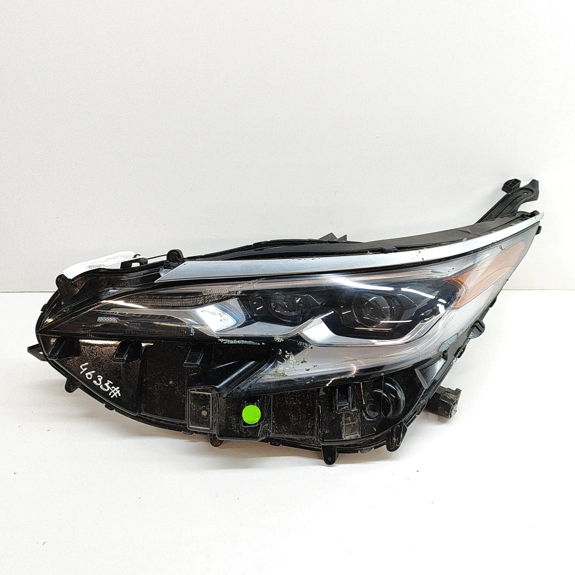 Toyota Sienna Front Left Headlight 89907-45030, 143700-0631, 81150-08150 Front Lef...