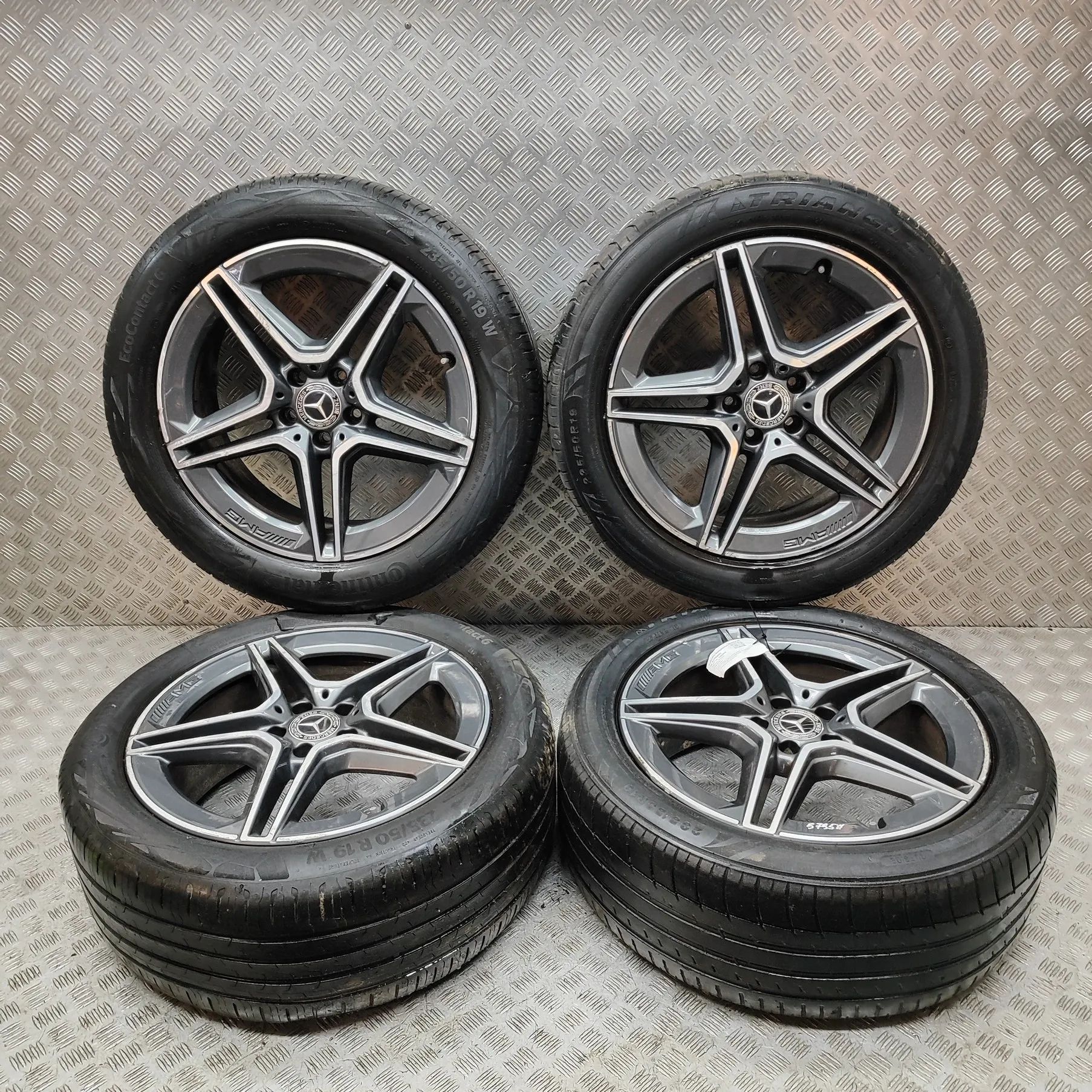Mercedes-Benz GLA (X156) Alloy Wheel Set A2474011500 Alloy Wheel Set MERCEDES-BENZ GLA (...
