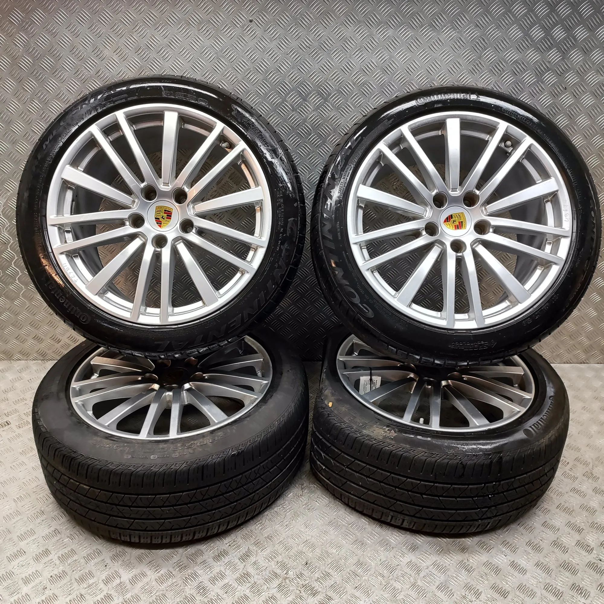 Porsche Panamera Alloy Wheel Set 971.601.025.J, 971601025C, 971.601.025.C, 97160...