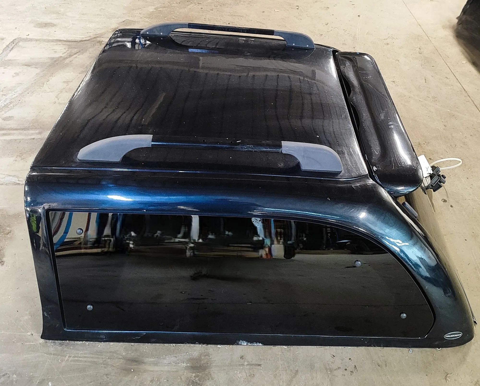 Volkswagen Amarok Roof M1007179 Roof VW AMAROK (2H_, S1B) (2010-2022)
...
