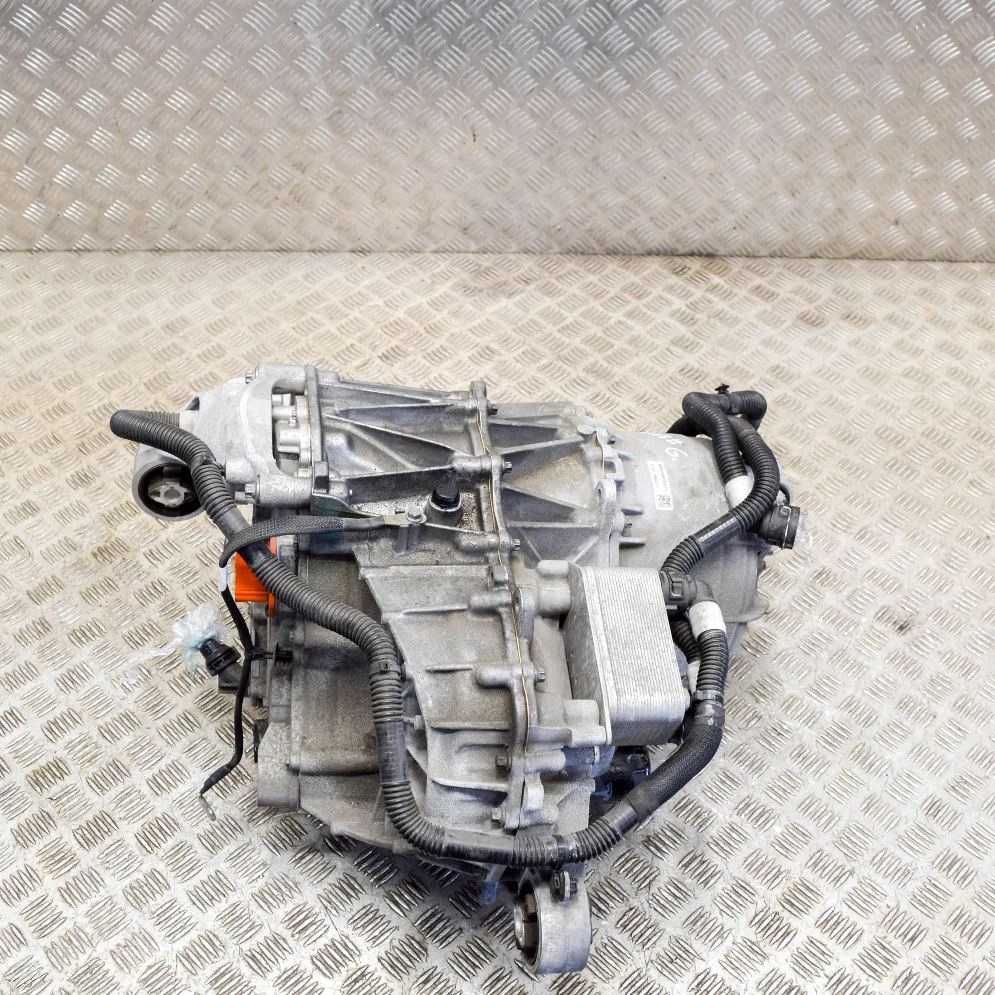 Tesla Model 3 Electric motor EV 1085693-00-F, 1120990-00-G Electric motor EV TE...