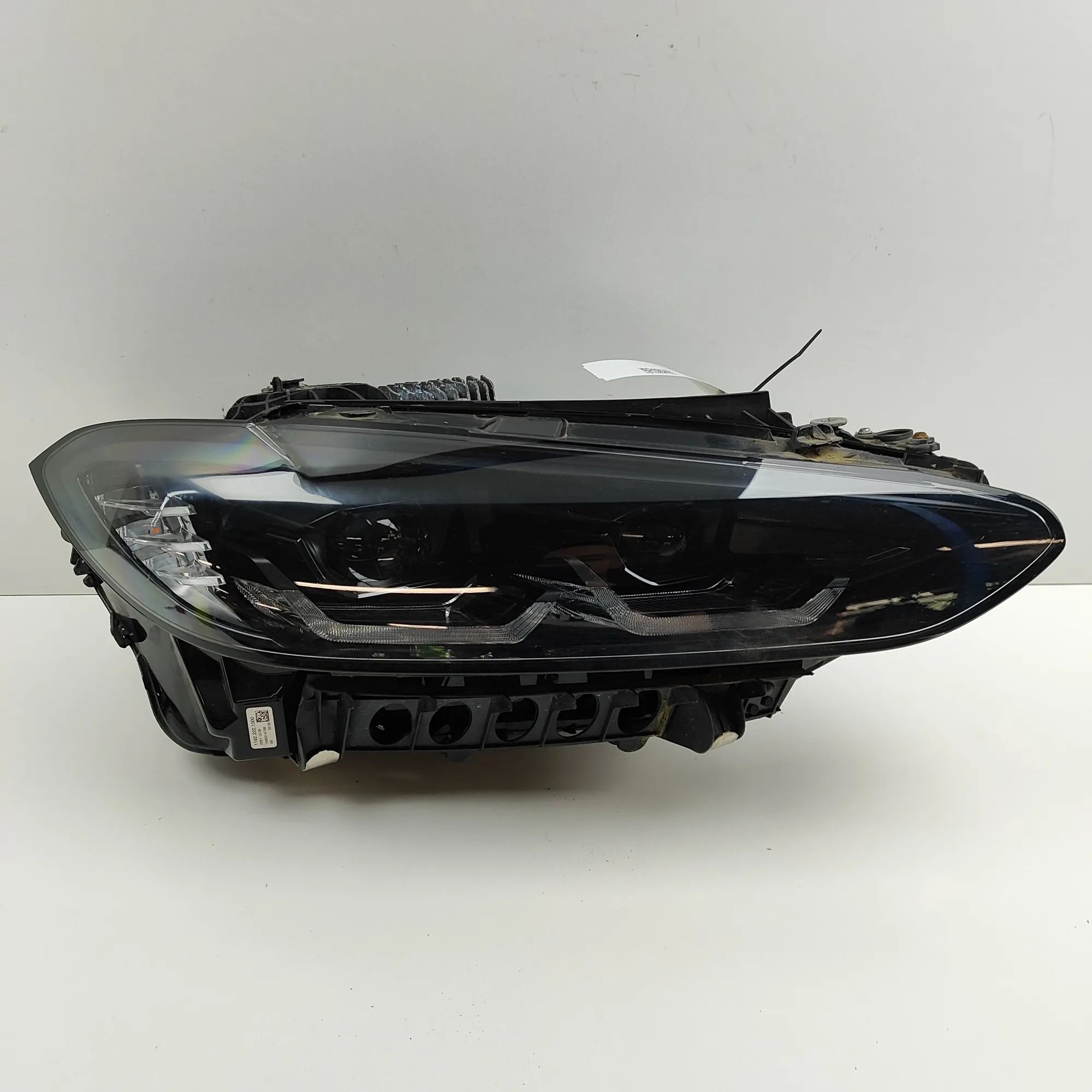 BMW i4 (G26) Front Right Headlight 9505112 Front Right Headlight BMW I4 (G26) (202...