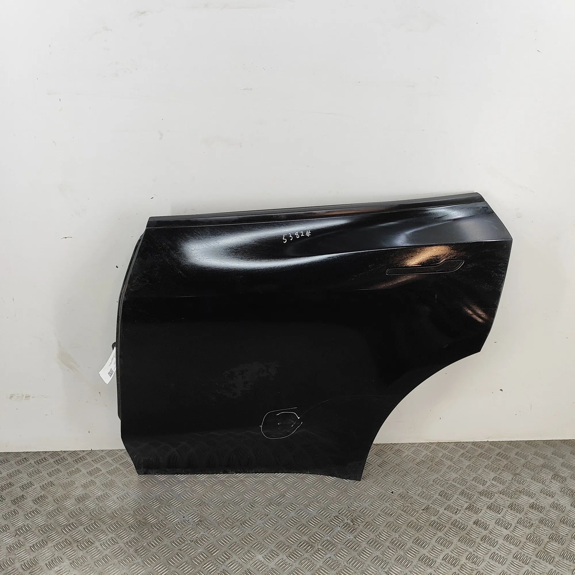 Tesla Model Y Rear Left Door 1493601-S0-A Rear Left Door TESLA MODEL Y (2019...