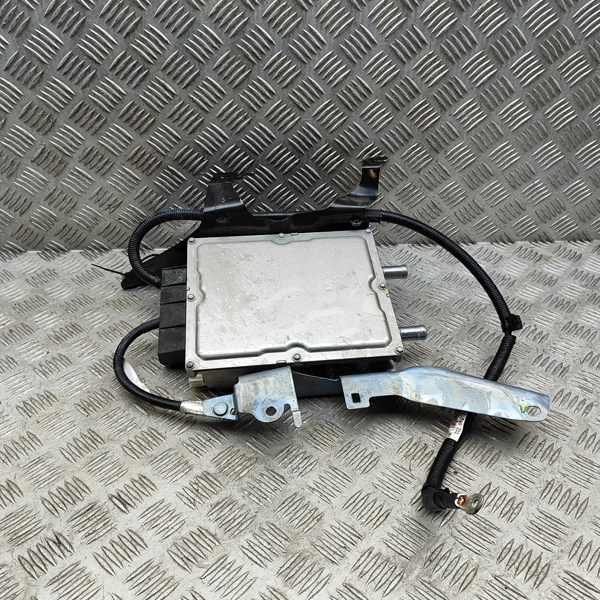 Mazda CX-80 инвертор K628-67-EWX, K628-67-250, K628-67-ZDY Inverter ...