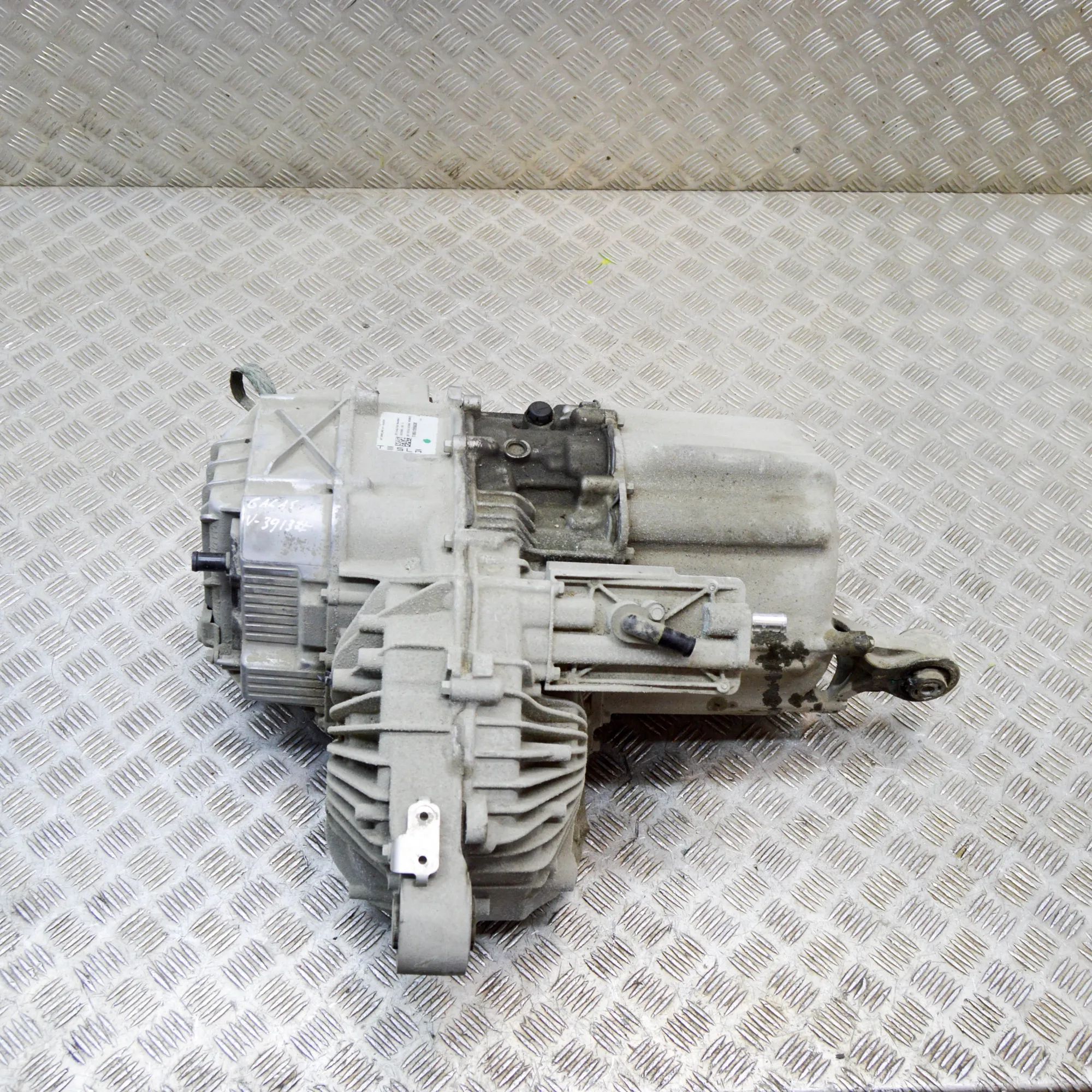 Tesla Model X Electric motor EV 1036287-00-D, 1035198-00-E, 1037000-00-F Electr...