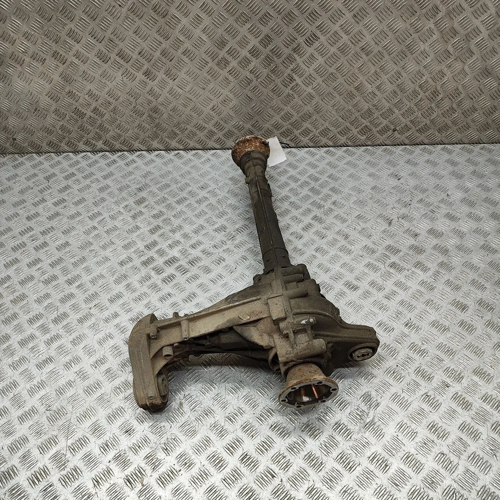 Porsche Cayenne передний редуктор 4460310123, 95834901120 Front Differential PORS...