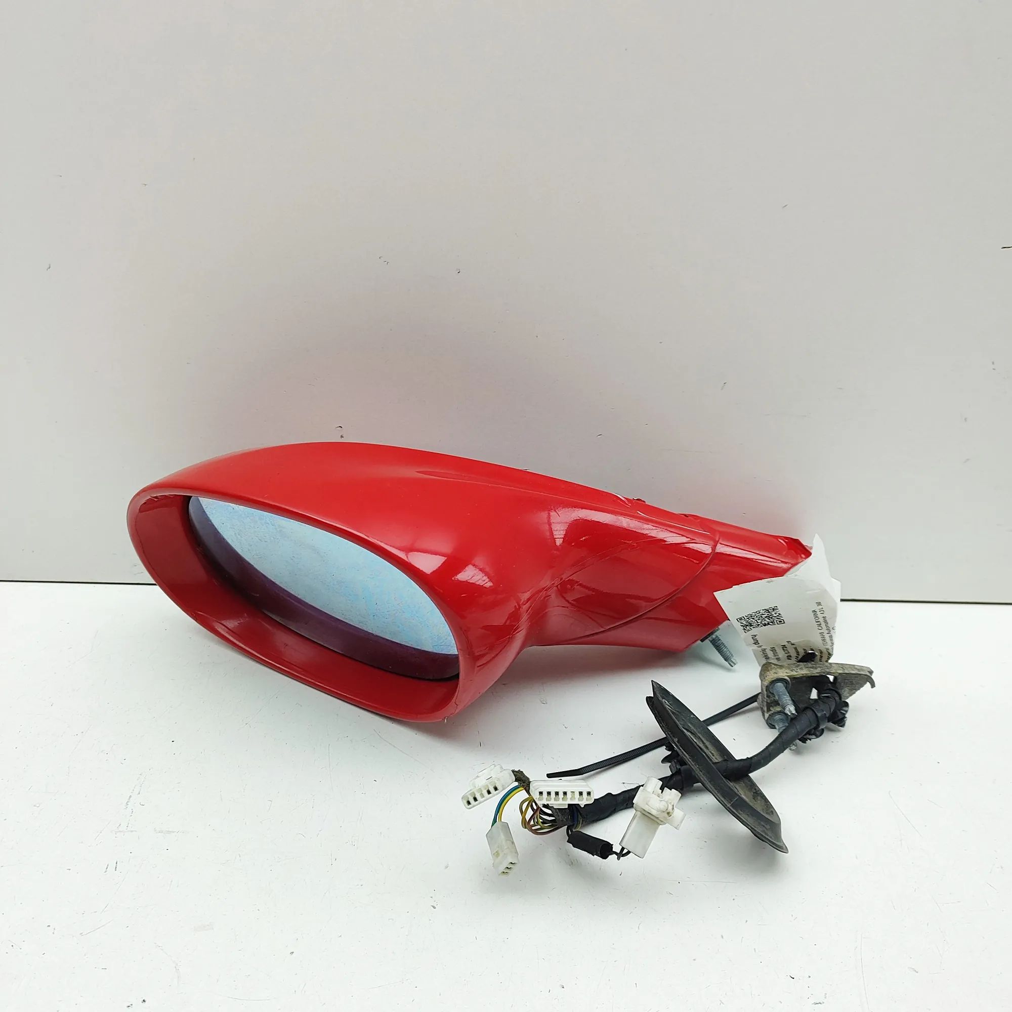 Ferrari California Left Side Wing Mirror 69877410 Left Side Wing Mirror FERRARI CALIFORN...