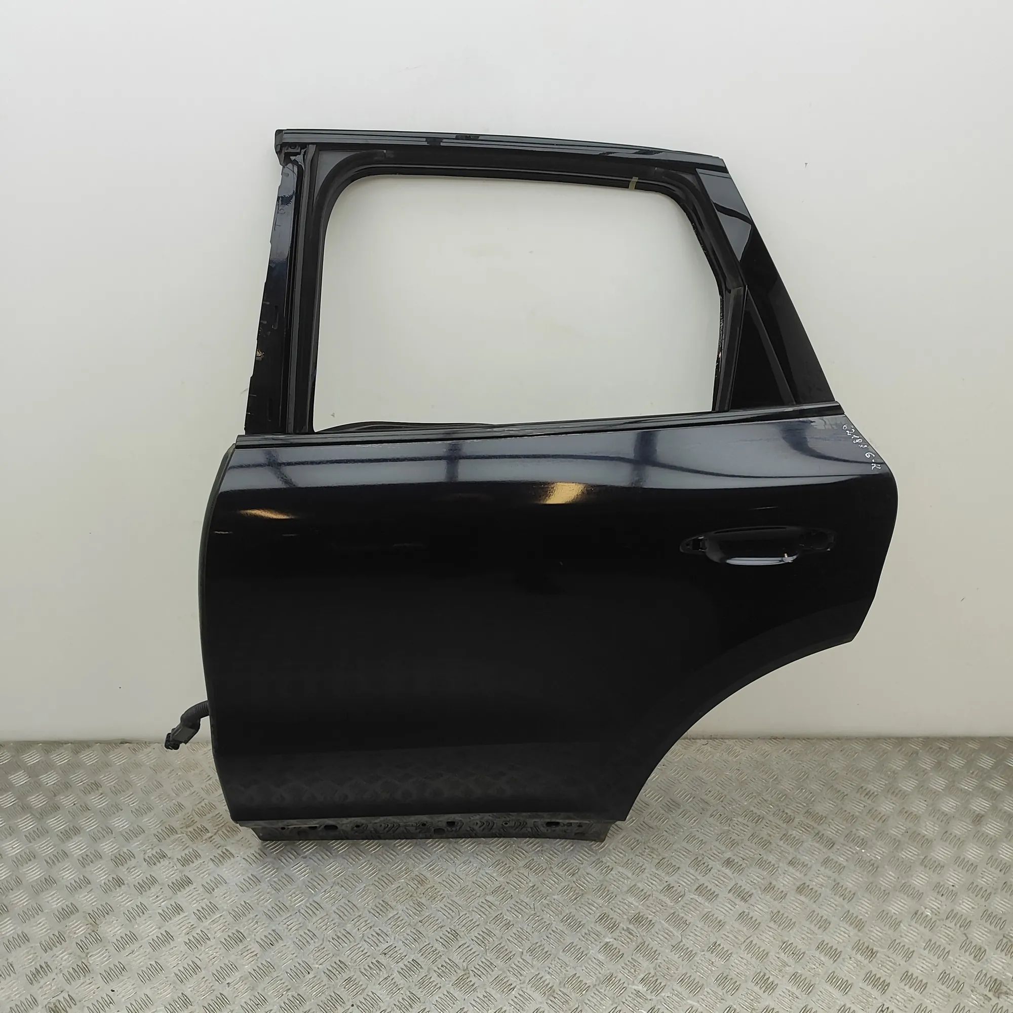 Porsche Cayenne Rear Left Door