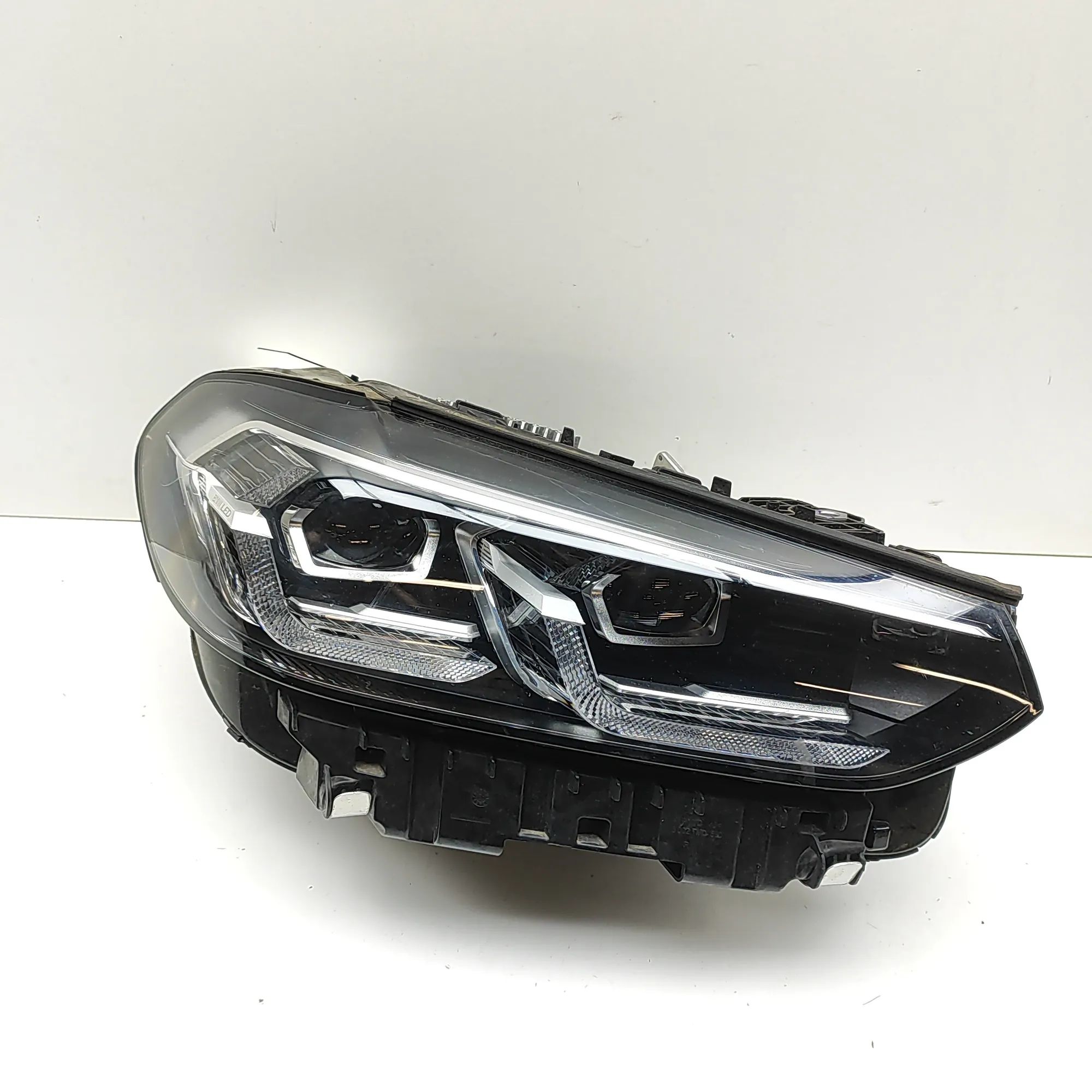 BMW X3 / iX3 (G01) Front Right Headlight 5A29208 Front Right Headlight BMW IX3 (G08) (20...