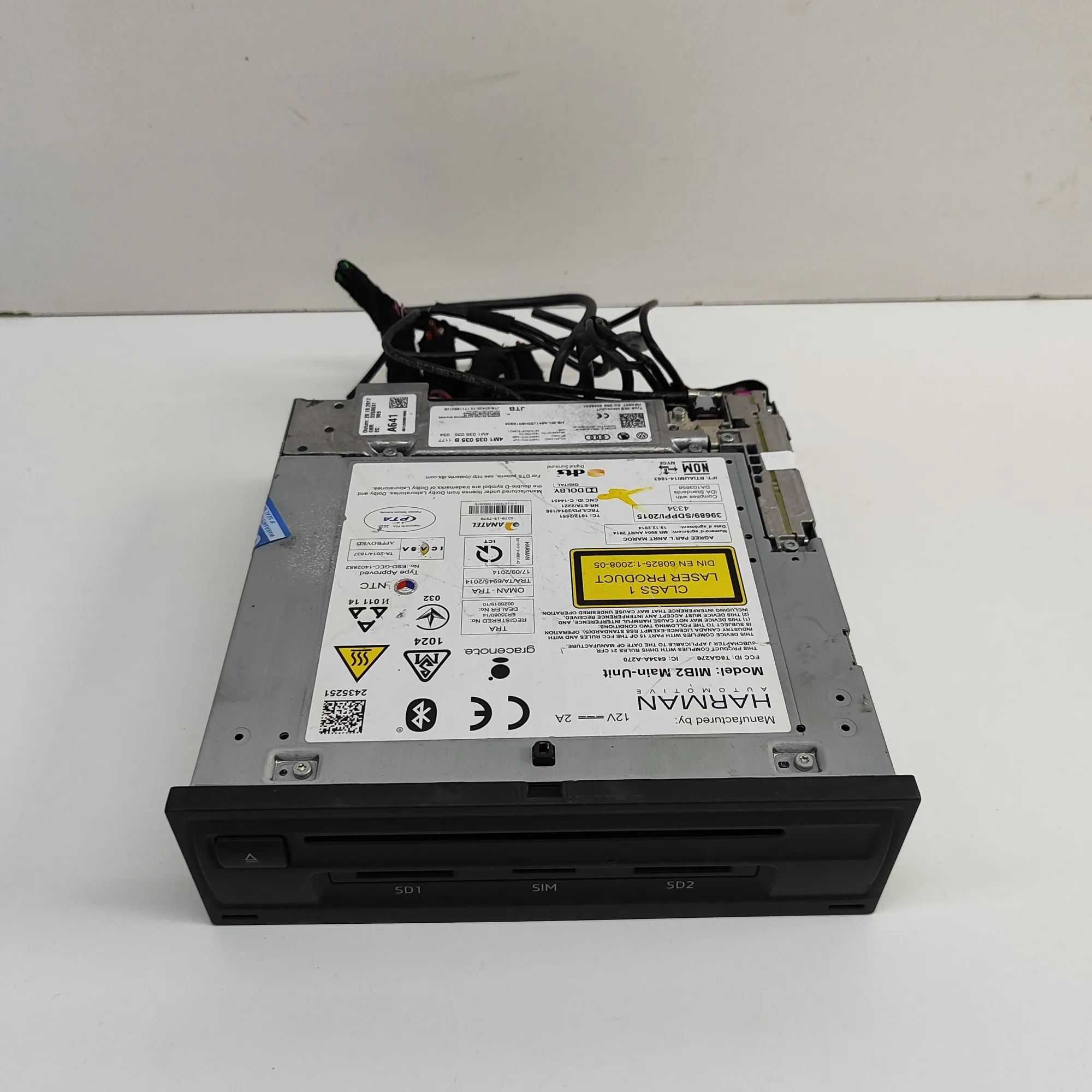 Audi Q7 (4M) Music Navi CD Radio Player Head Unit 4M1035035, 4M1035035B Music Navi CD Radio Playe...