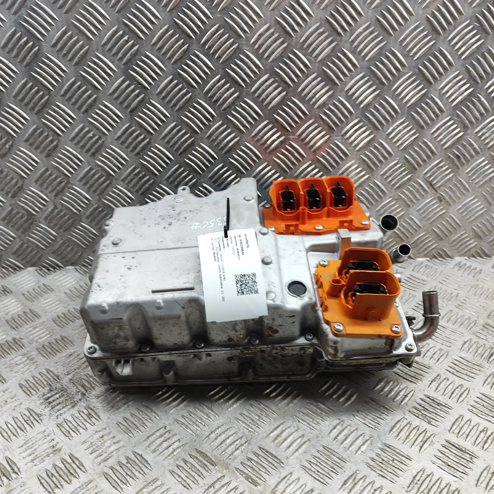 Volvo XC60 инвертор 32324082 Inverter VOLVO XC60 (II 246) (2017-......