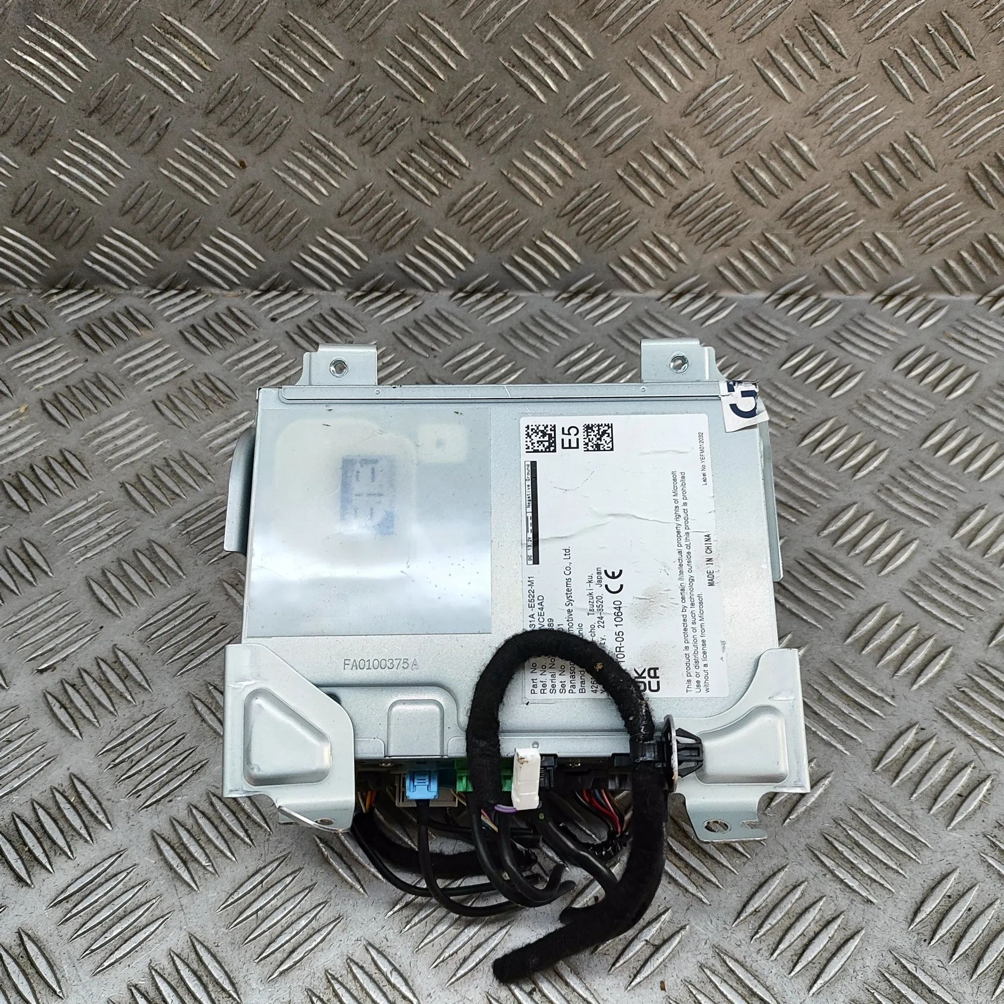 Honda HR-V / e:Ny1 Music Navi CD Radio Player Head Unit 06395-31A-E52, 8A500-31A-E522-M1 Music Navi CD ...