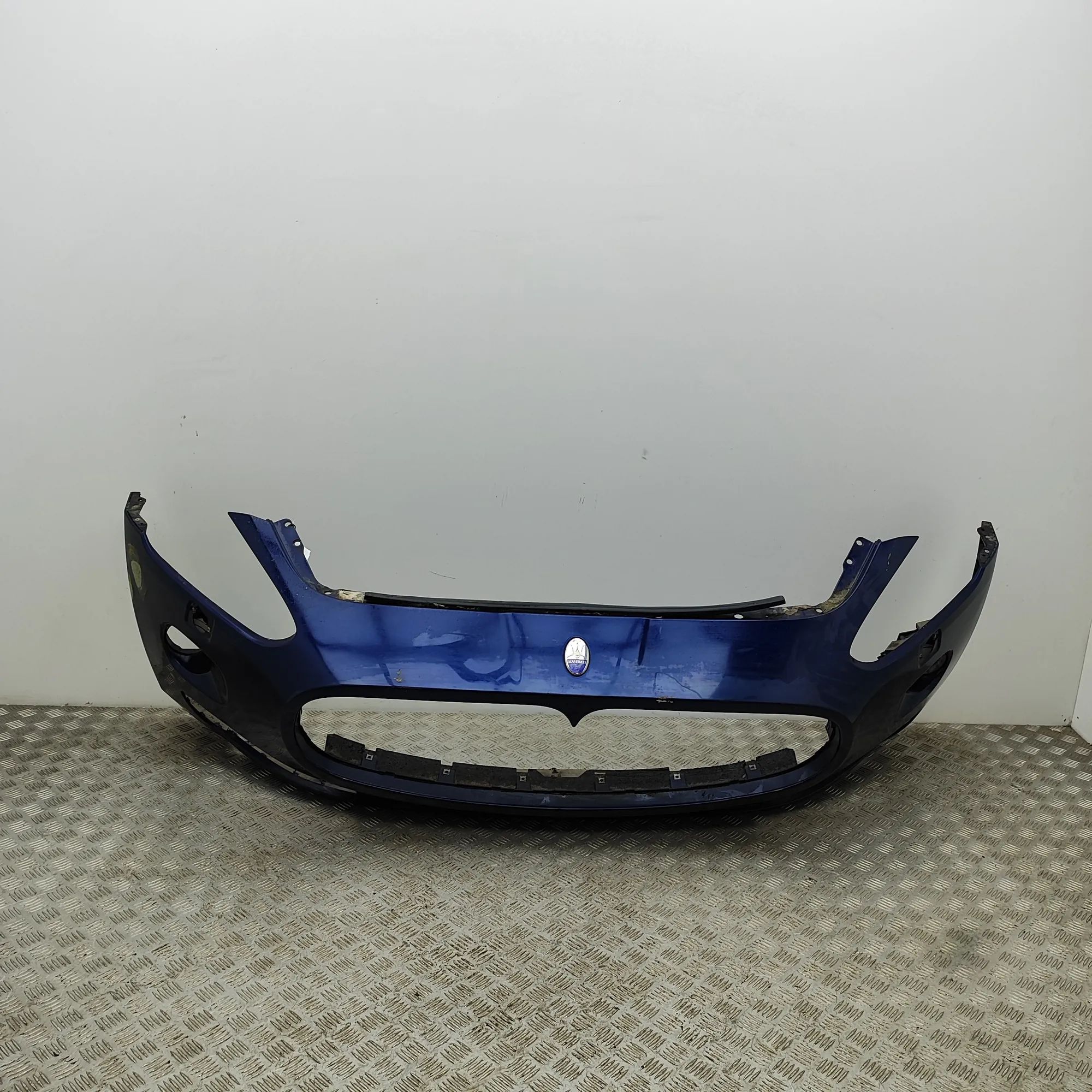 Maserati GranTurismo / GranCabrio front bumper 980145002, CABS-000028 Front Bumper MASERATI GR...