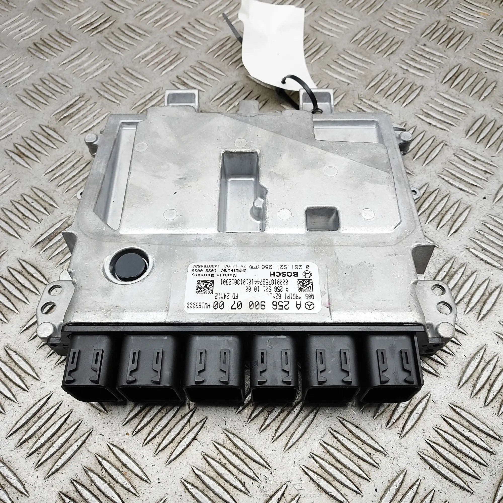 Mercedes-Benz A (W177) Engine Control Unit 0261S21956, A2569011000, A2569000700 Engine Con...