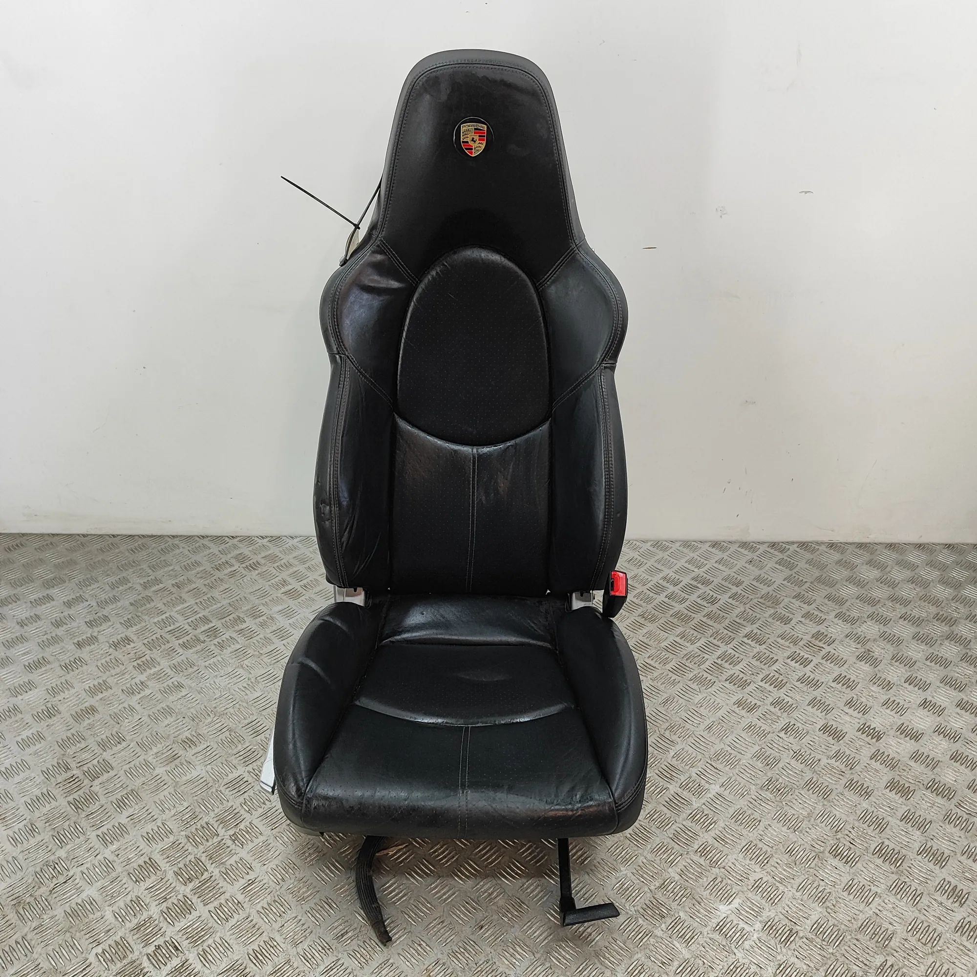 Porsche Boxster (987) Front Right Seat 99752120221 Front Right Seat PORSCHE BOXSTER (9...