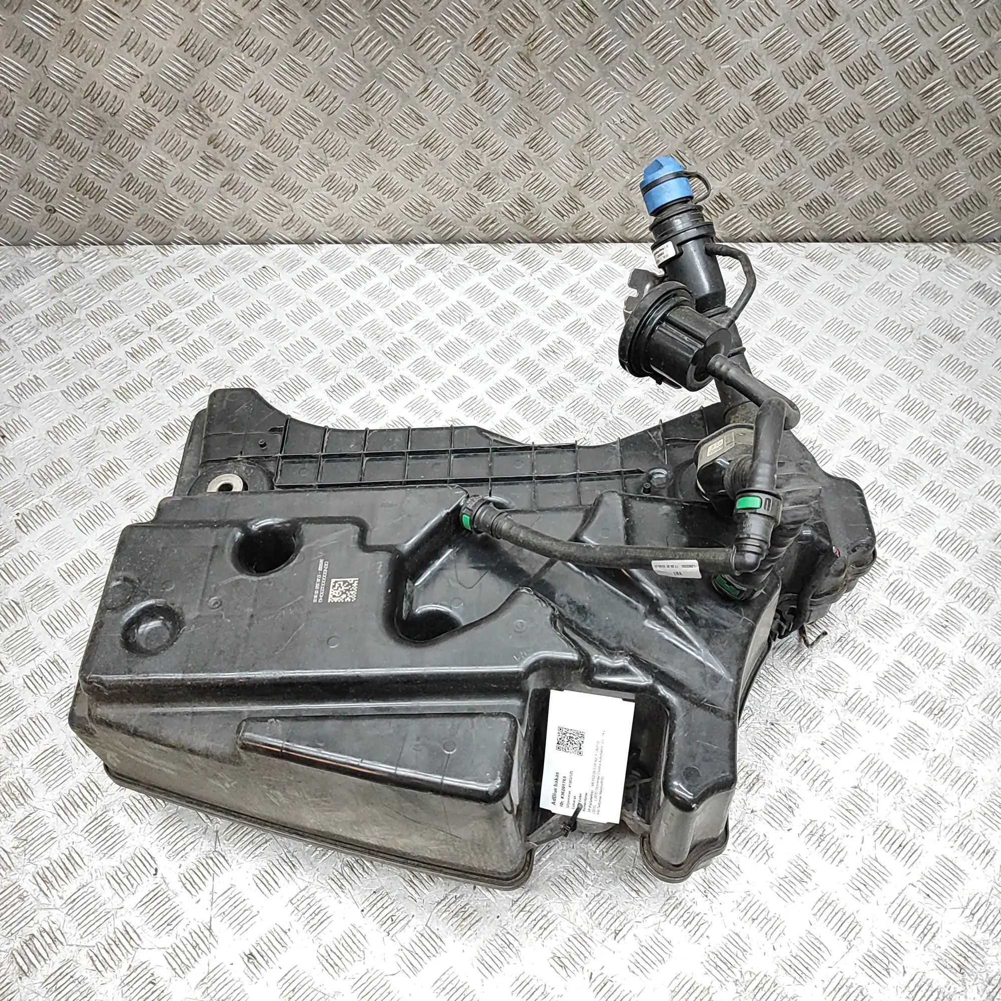 Mercedes-Benz A (W177) Adblue бачок A0994712500, A2134705402 AdBlue Tank MERCEDES-B...