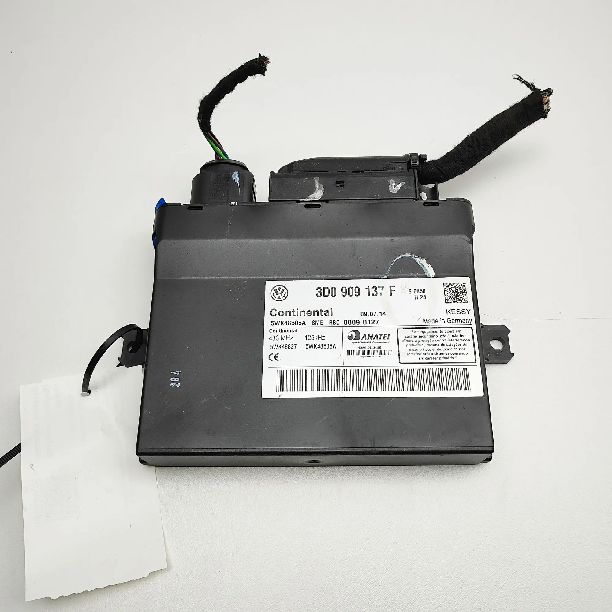 Bentley Continental GT, GTC, Flying Spur Keyless Control Unit 5WK48505A, 3D0909137F Keyless Control Unit BENT...