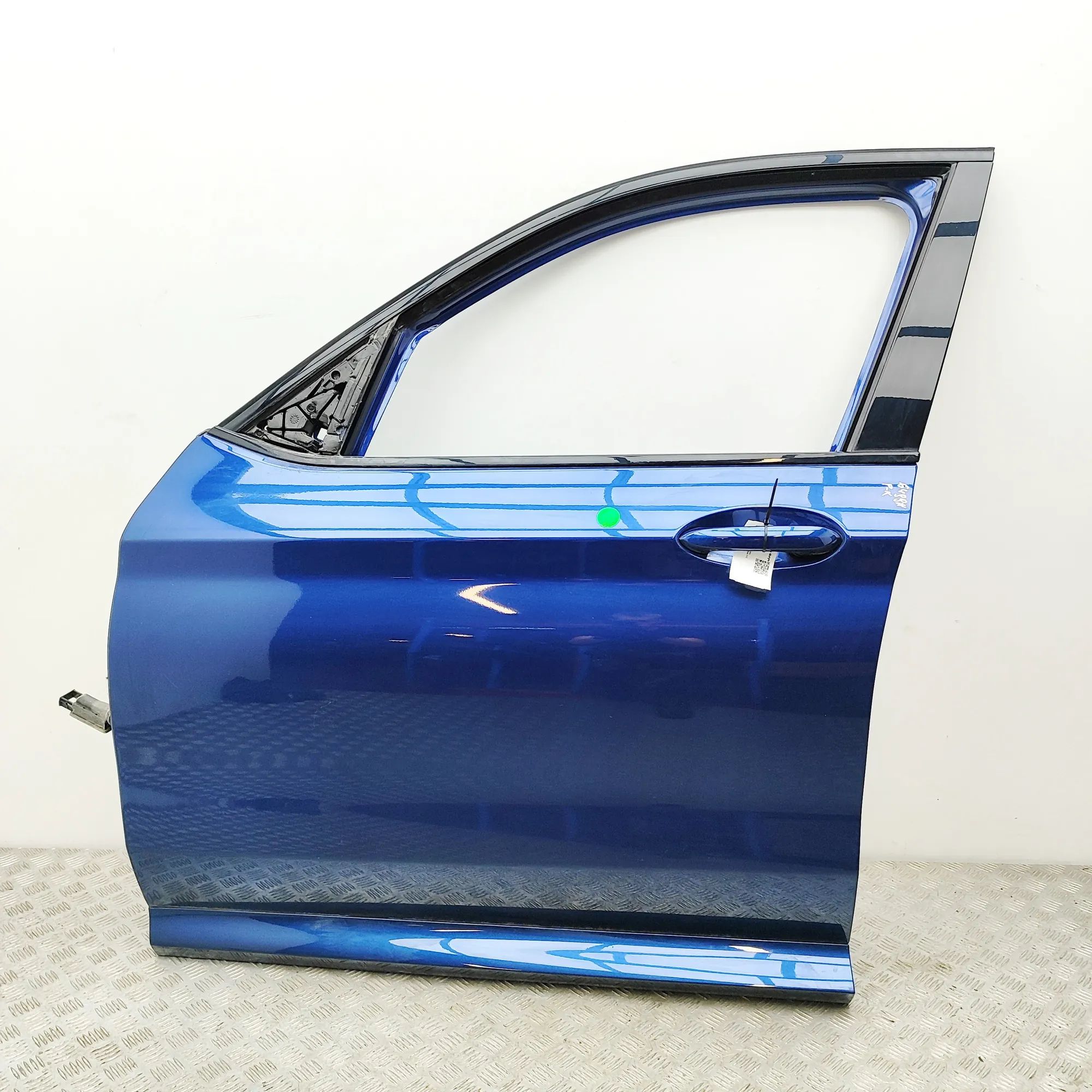 BMW X3 / iX3 (G01) Front Left Door 7465527 Front Left Door BMW IX3 (G08) (2020-......