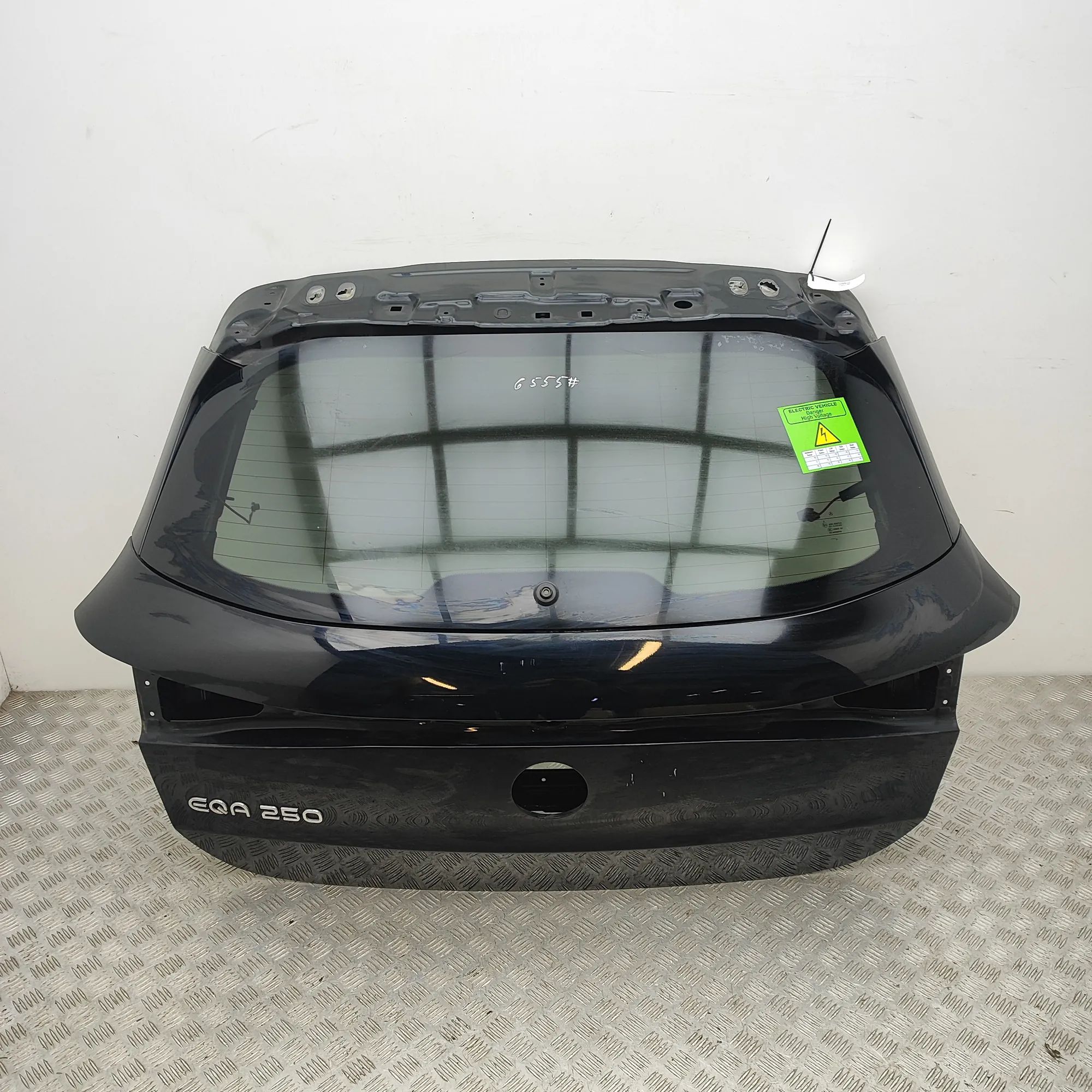 Mercedes-Benz GLA / EQA (H247) Tailgate Bootlid A2437400100 Tailgate Bootlid MERCEDES-BENZ EQAH...